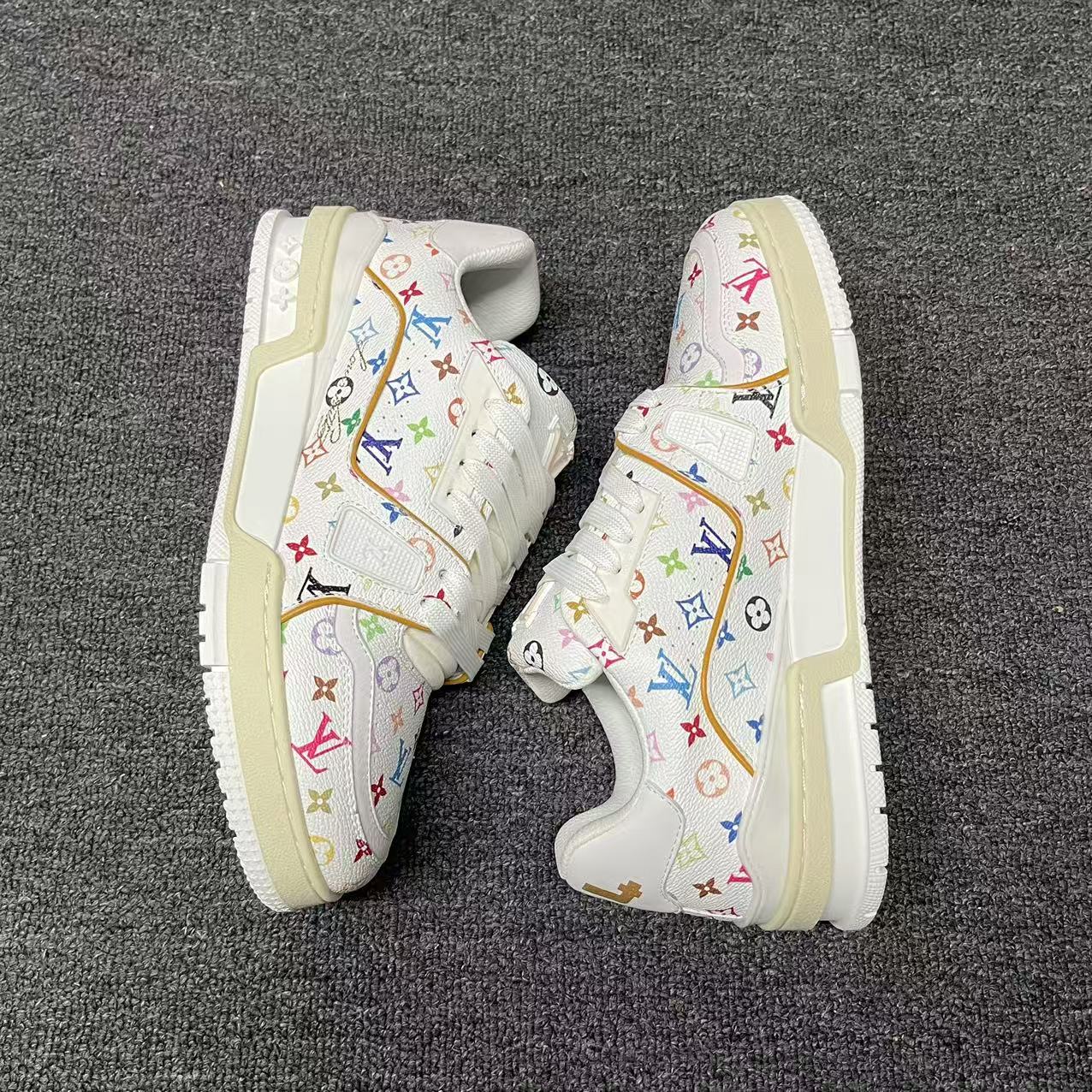 LOUIS VUITTON BOARD SKATES Black Rainbow Full Print