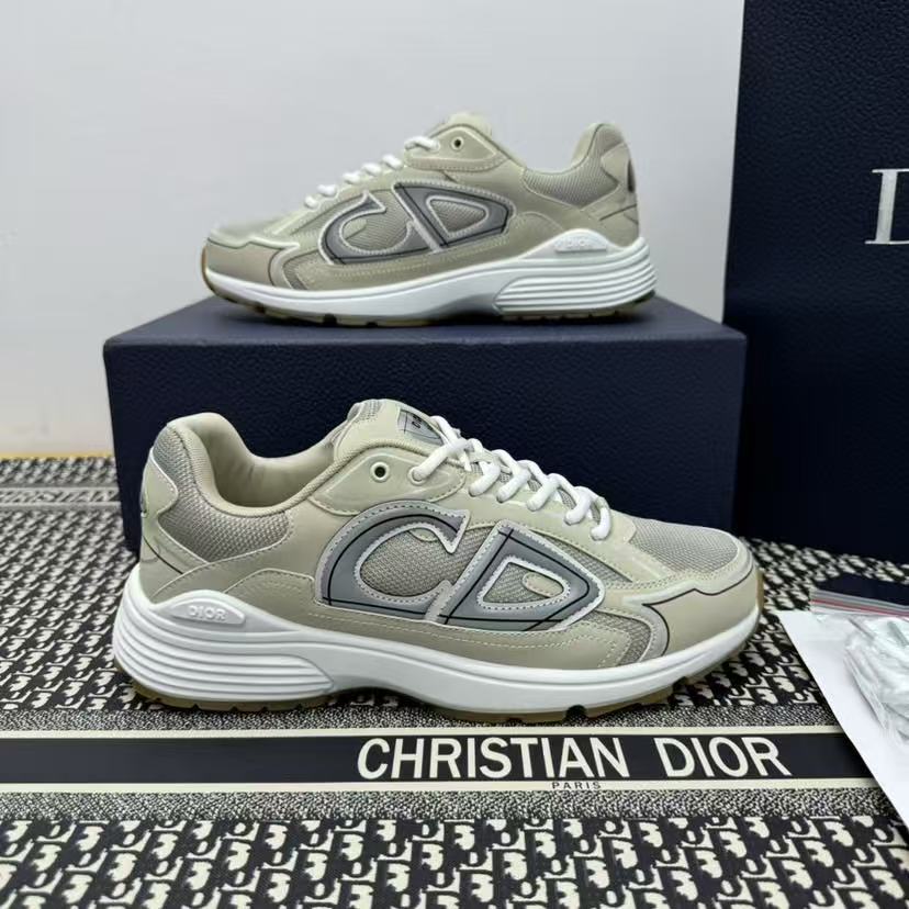 DIOR B30 Light green (raw rubber sole)