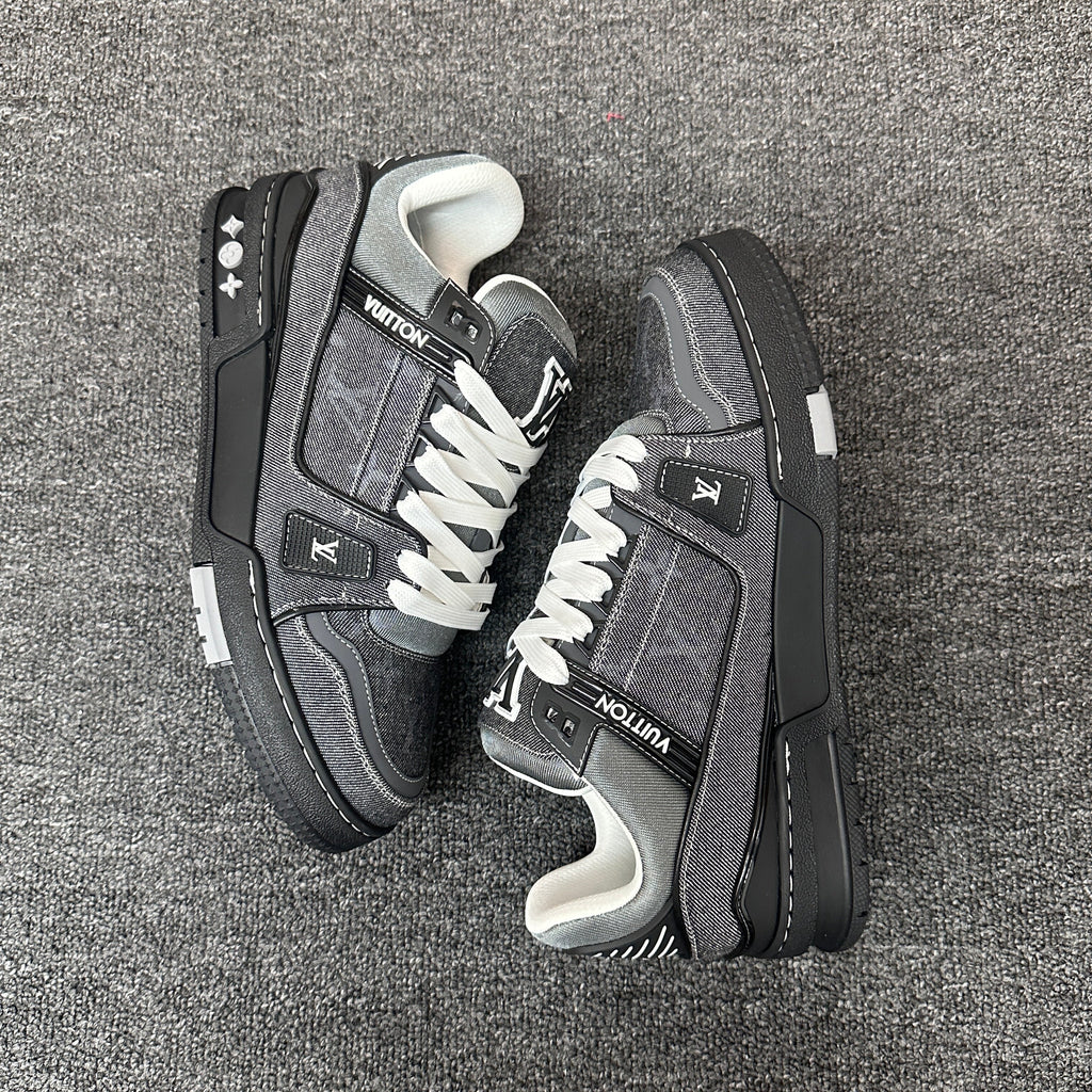 LOUIS VUITTON Trainer grey-black
