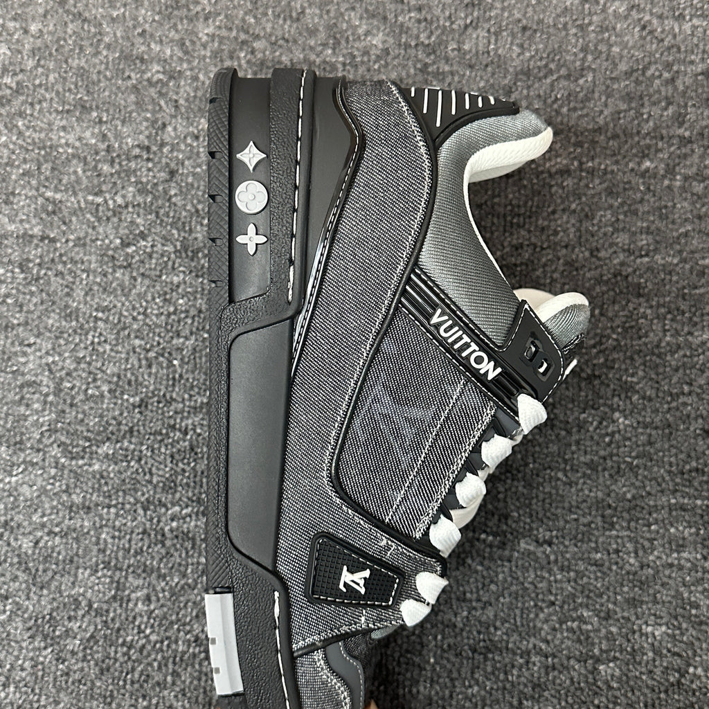 LOUIS VUITTON Trainer grey-black