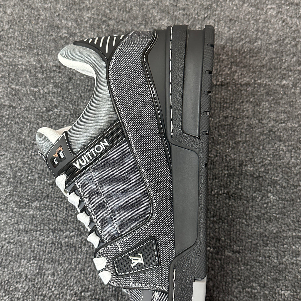 LOUIS VUITTON Trainer grey-black
