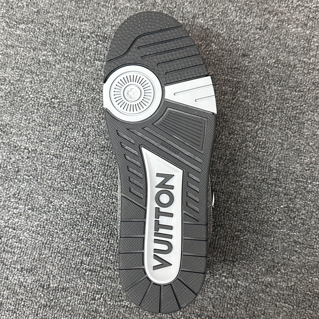 LOUIS VUITTON Trainer grey-black