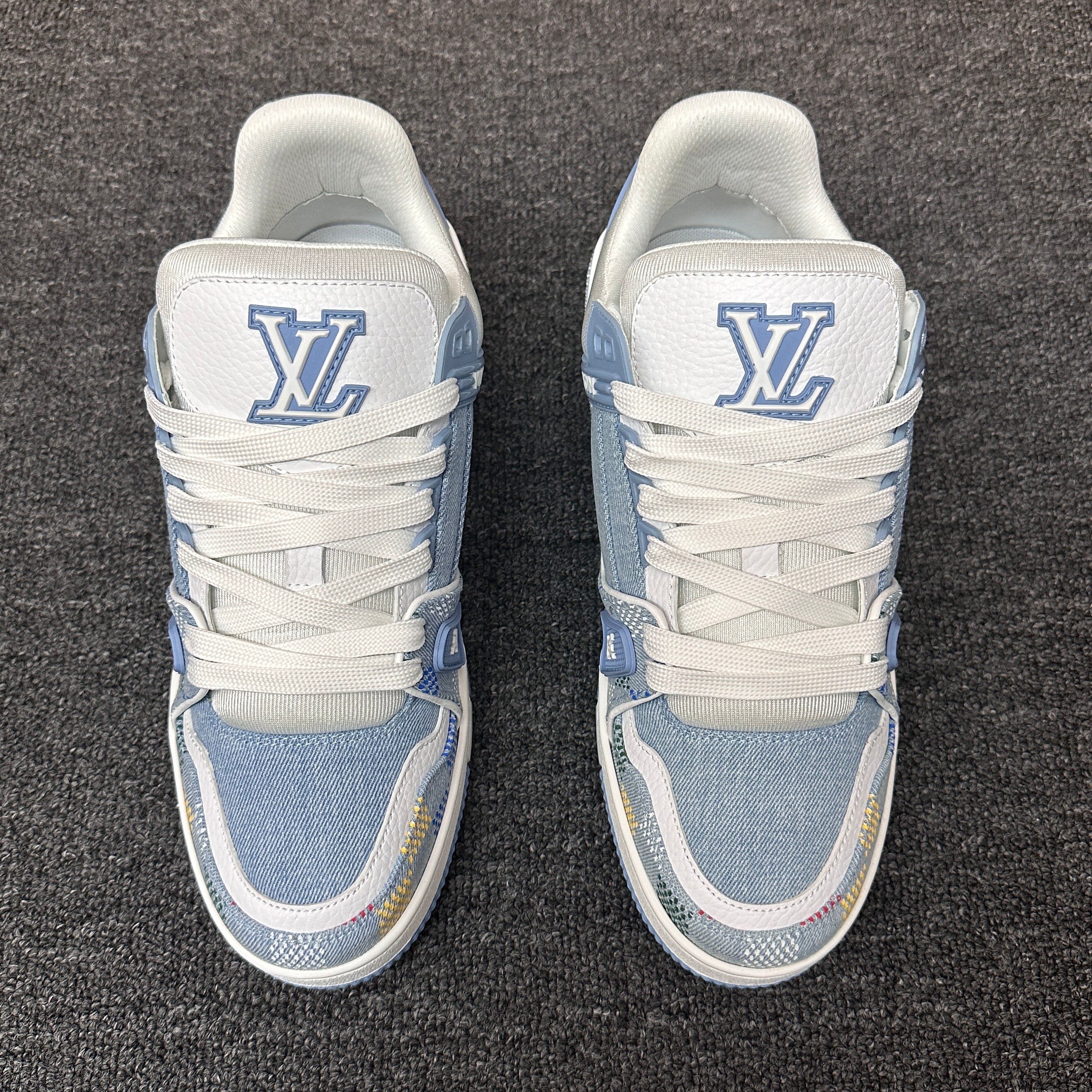 LOUIS VUITTON Trainer blue