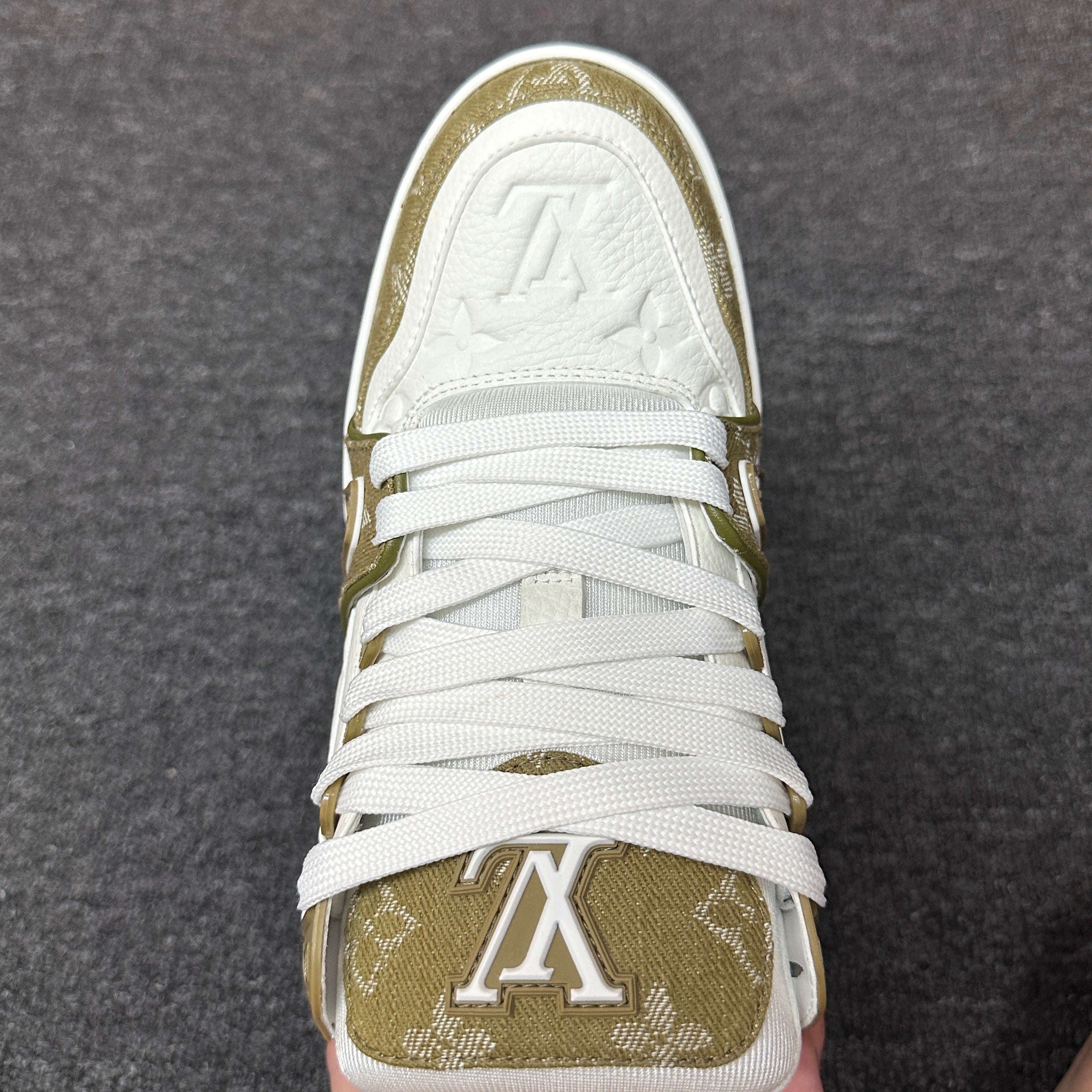 LOUIS VUITTON Trainer Beige Brown