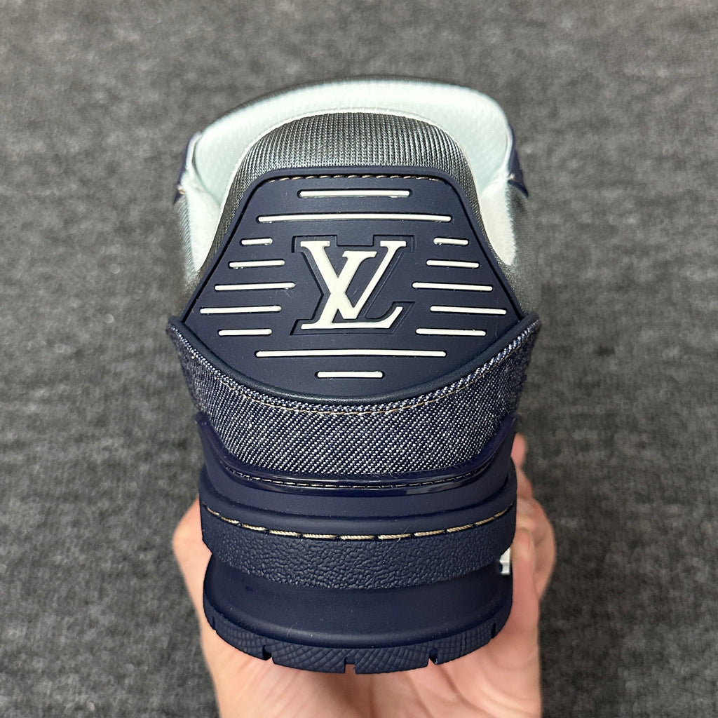 LOUIS VUITTON Trainer Navy Blue