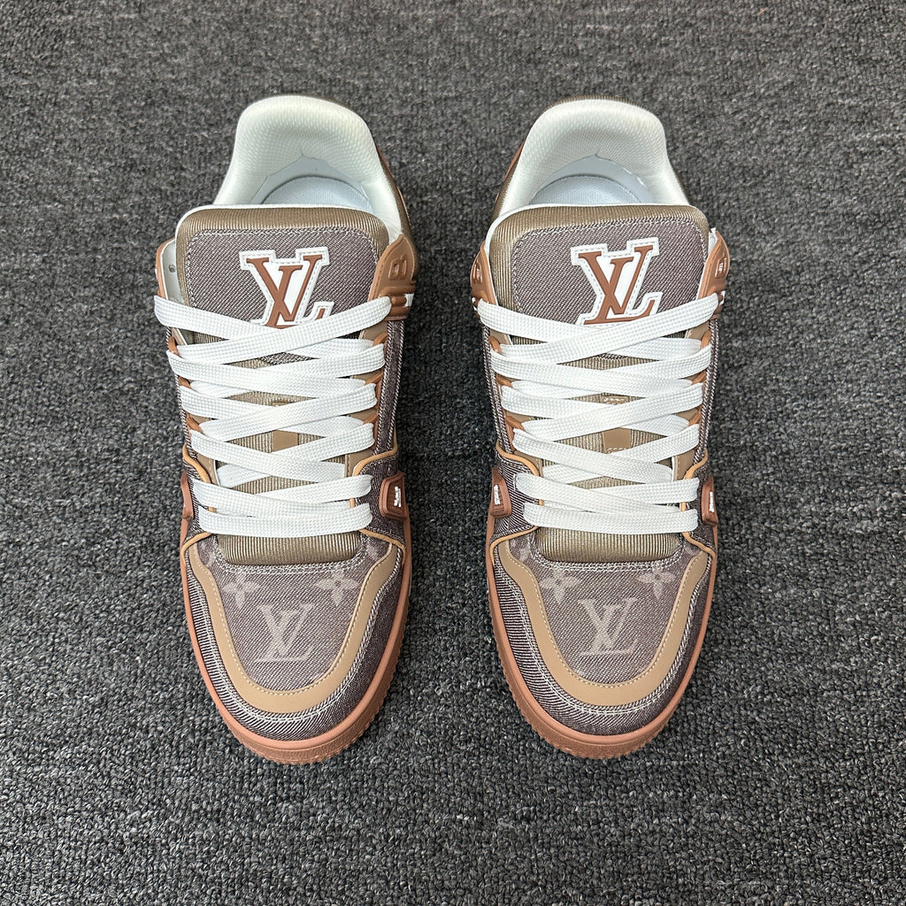 LOUIS VUITTON Trainer Brown