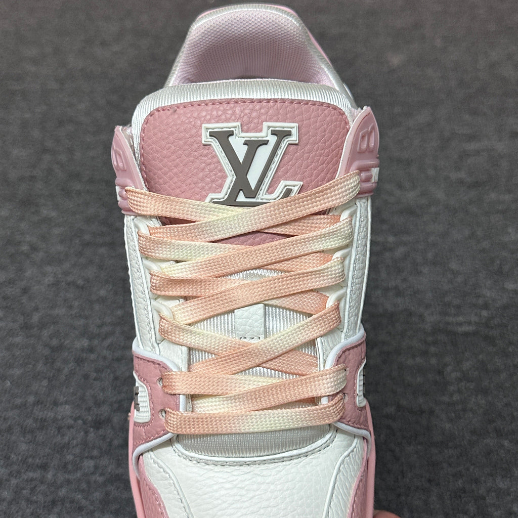 LOUIS VUITTON Trainer WHITE POWDER