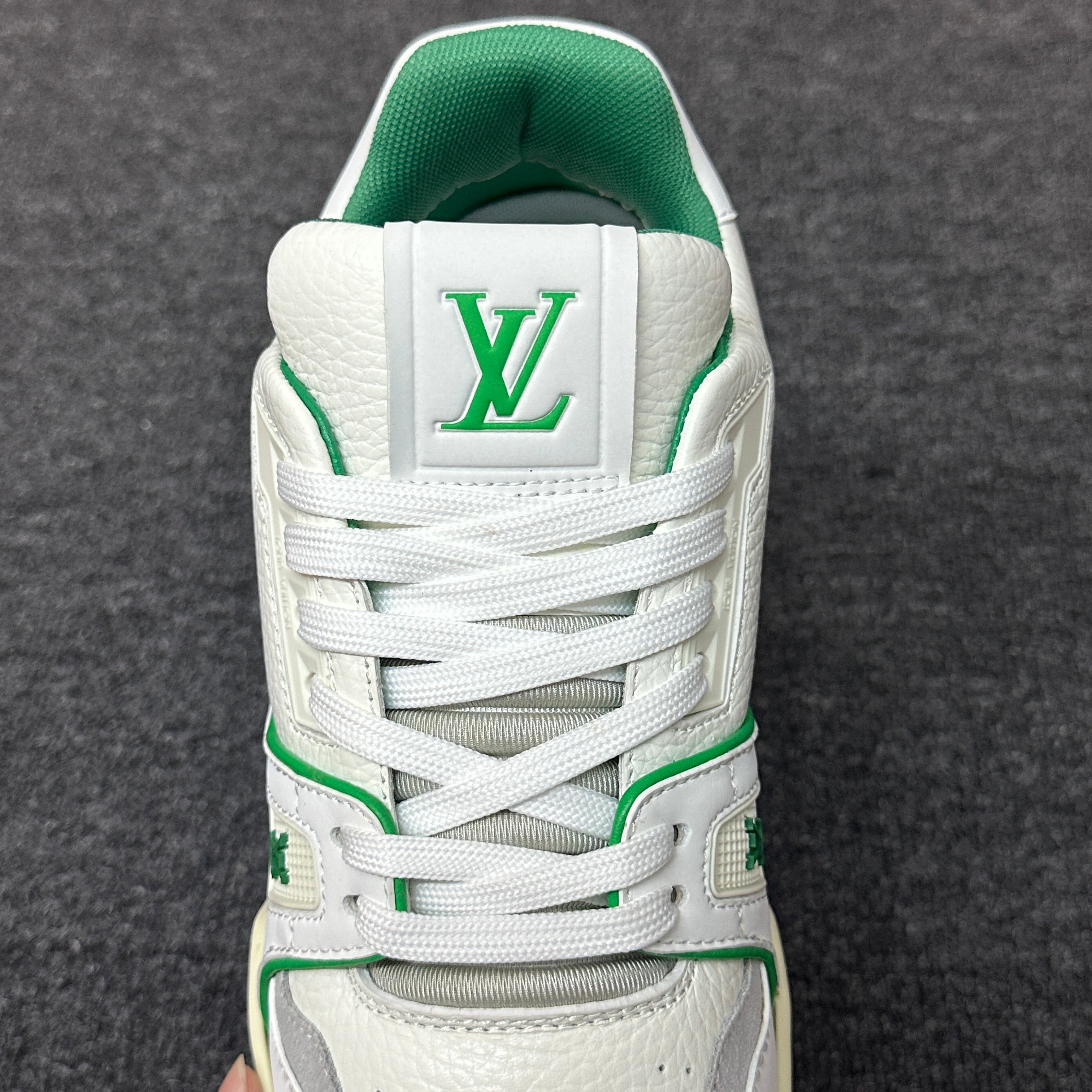 LOUIS VUITTON Trainer WHITE-GREEN