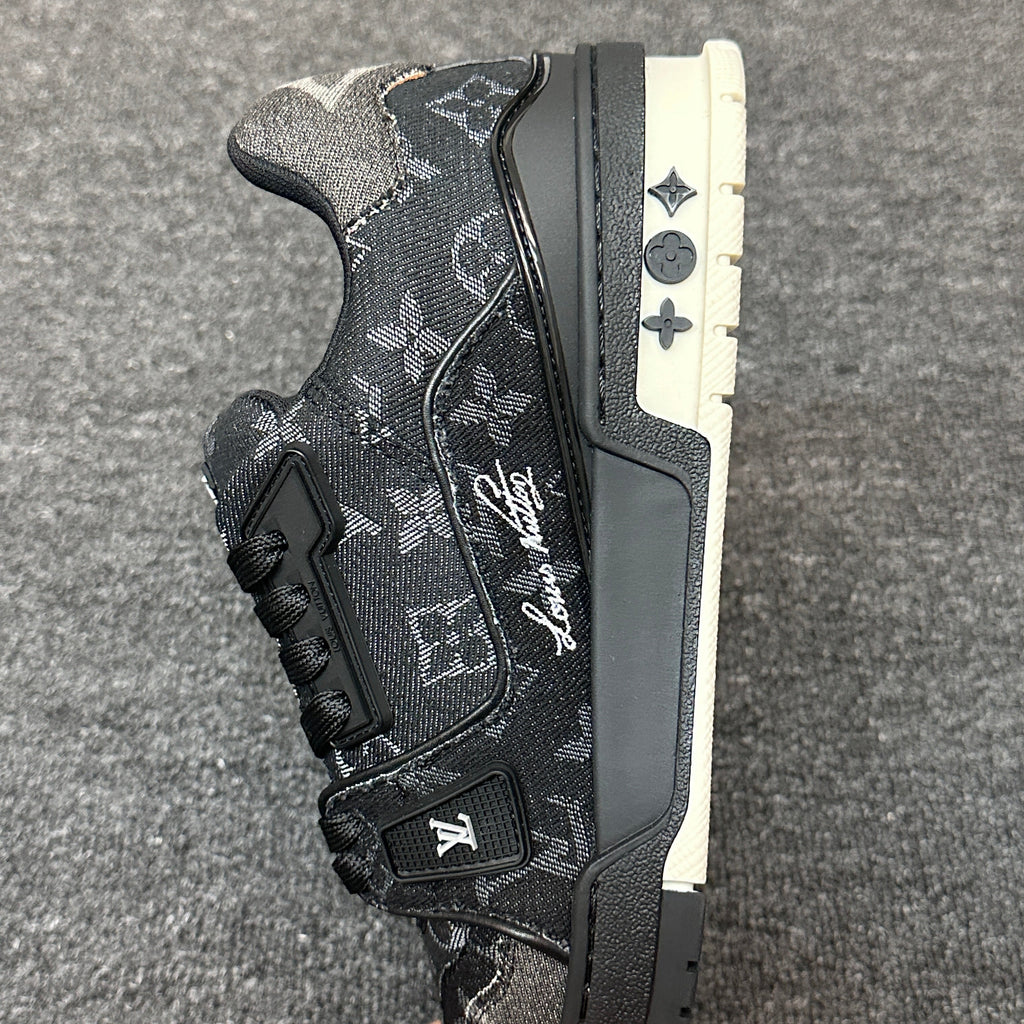 LOUIS VUITTON BOARD SKATES BLACK ASH