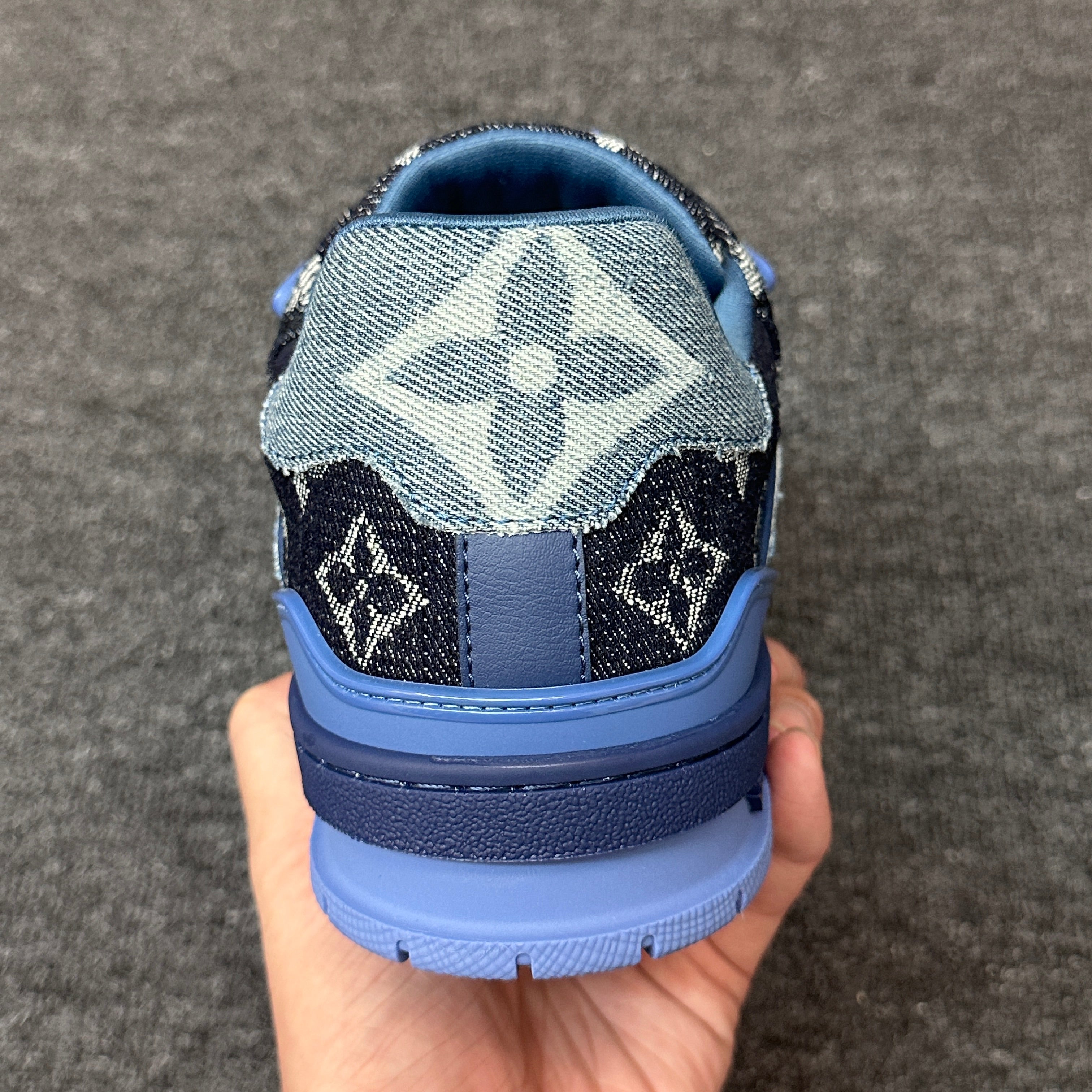 LOUIS VUITTON Trainer Brown green