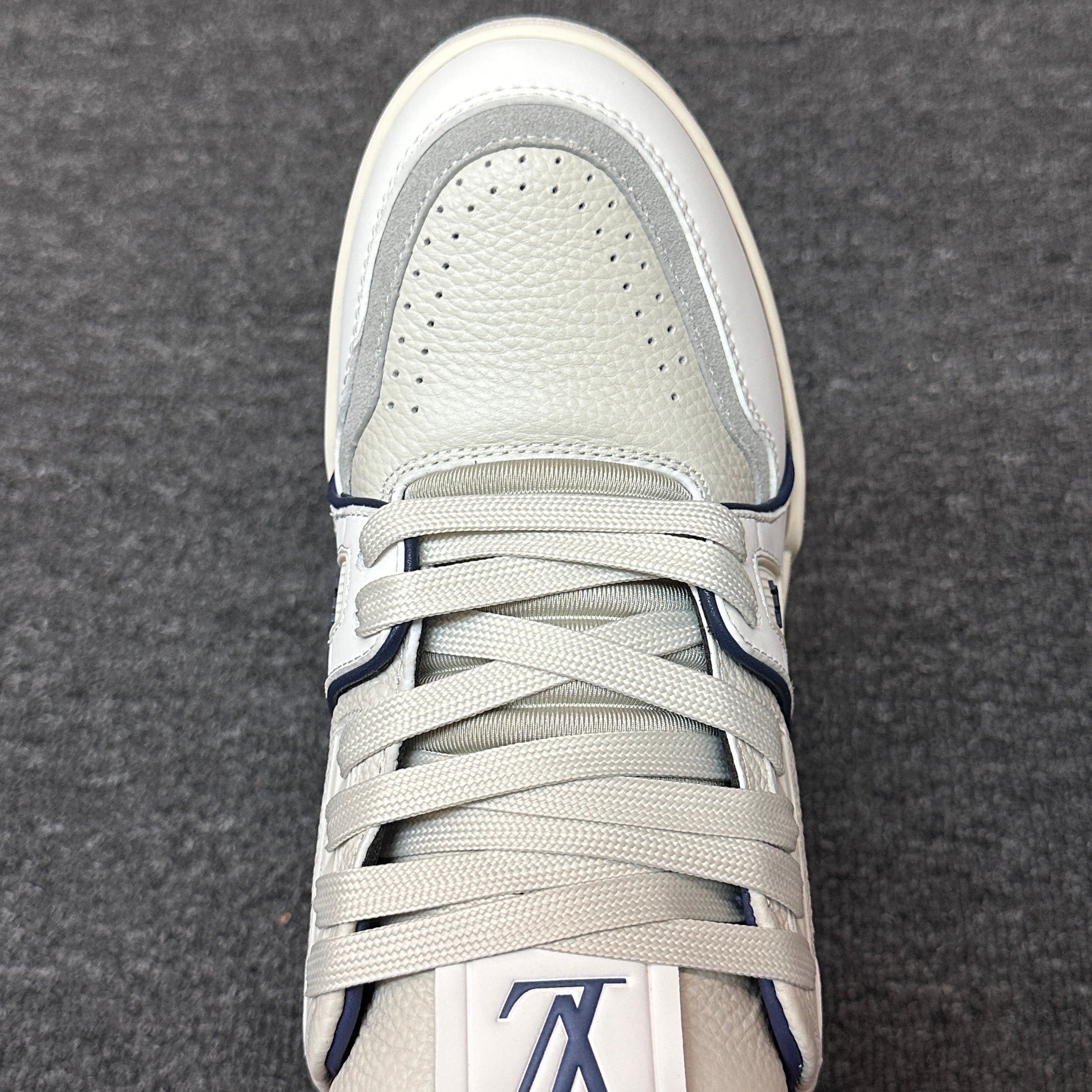 LOUIS VUITTON BOARD SKATES White-blue