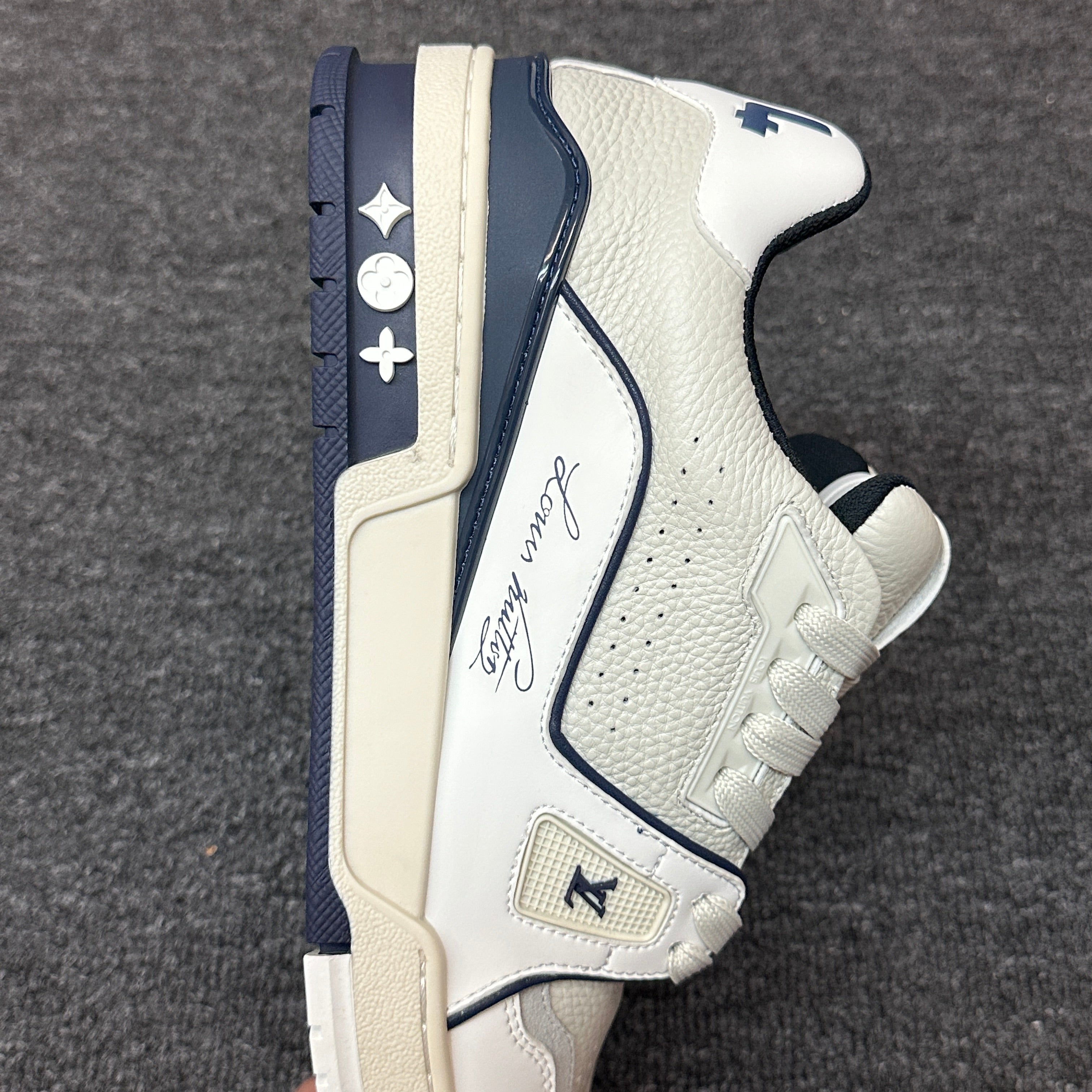 LOUIS VUITTON BOARD SKATES White-blue