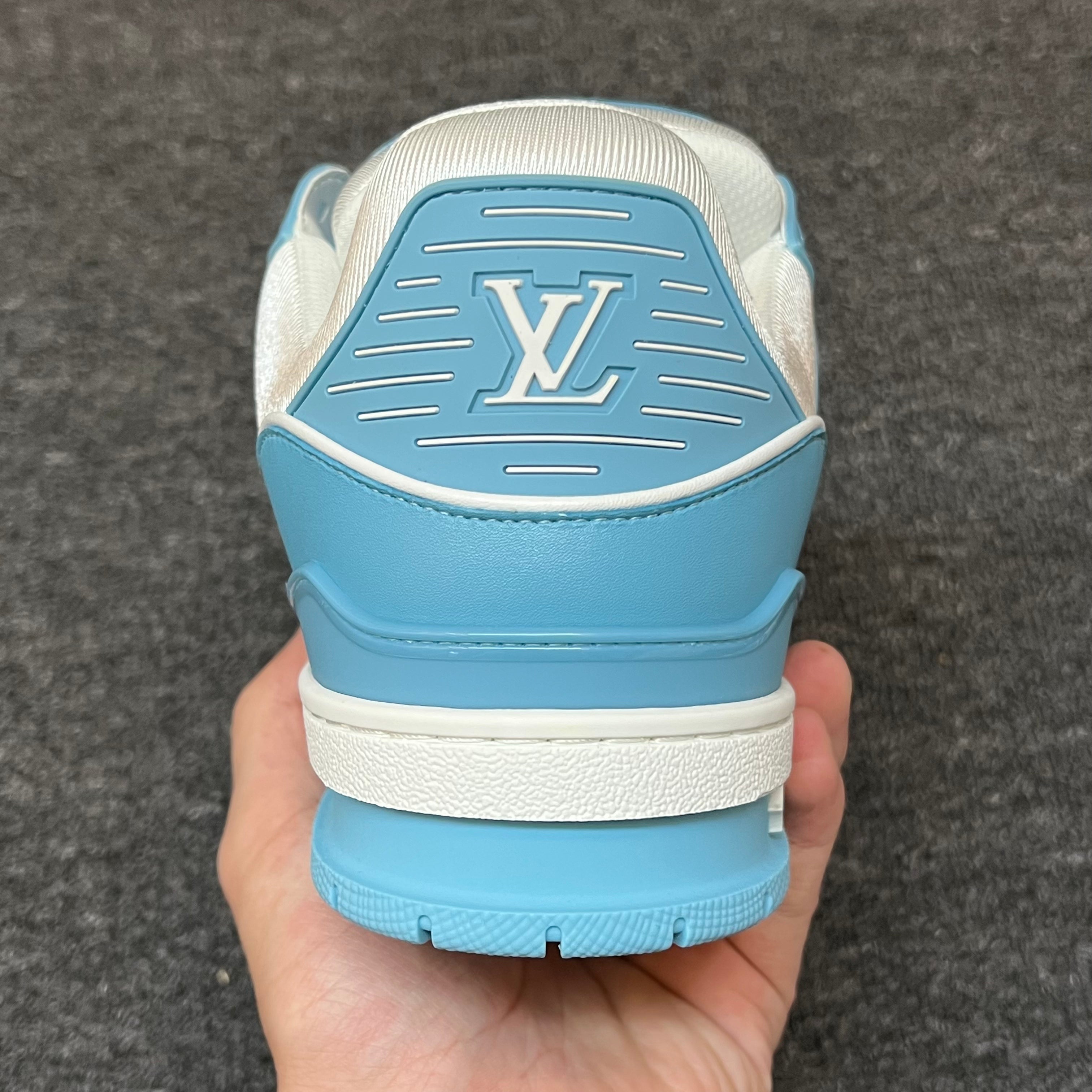 LOUIS VUITTON Trainer White White-blue