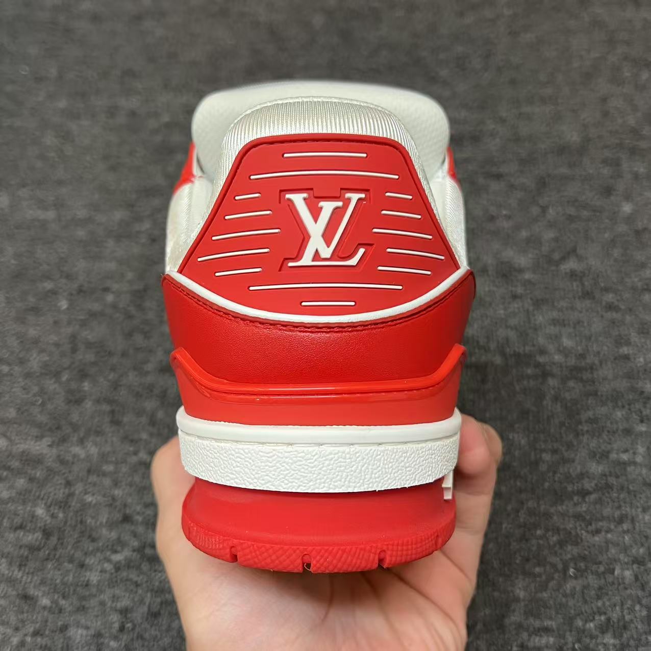 LOUIS VUITTON Trainer White White-red