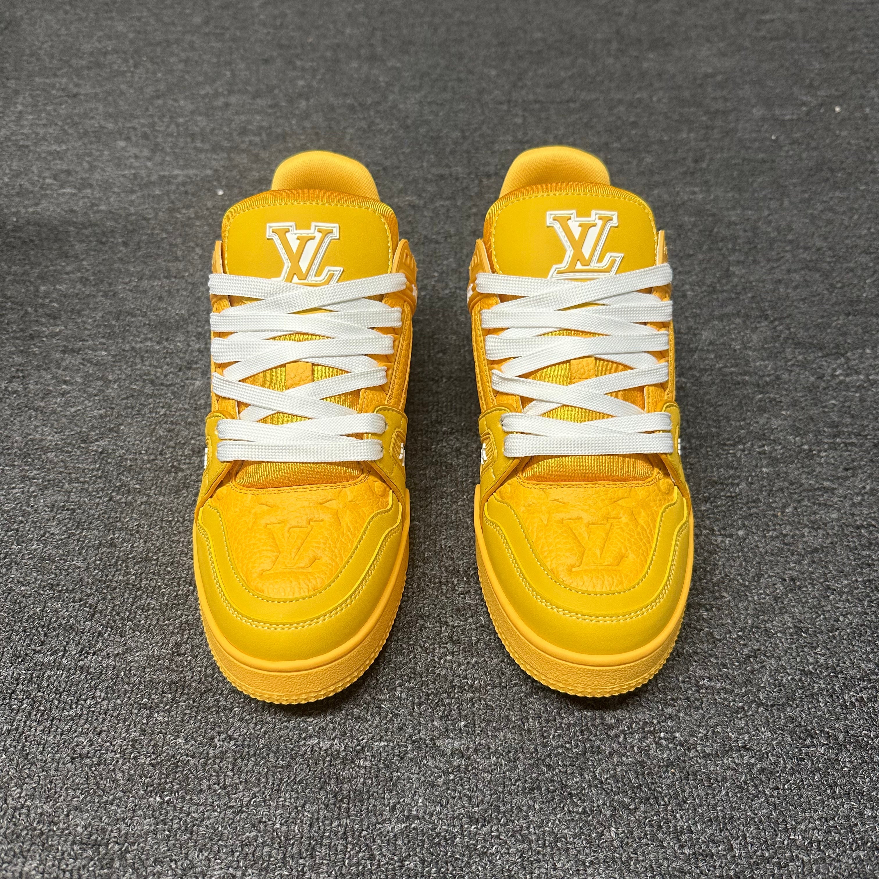 LOUIS VUITTON Trainer yellow