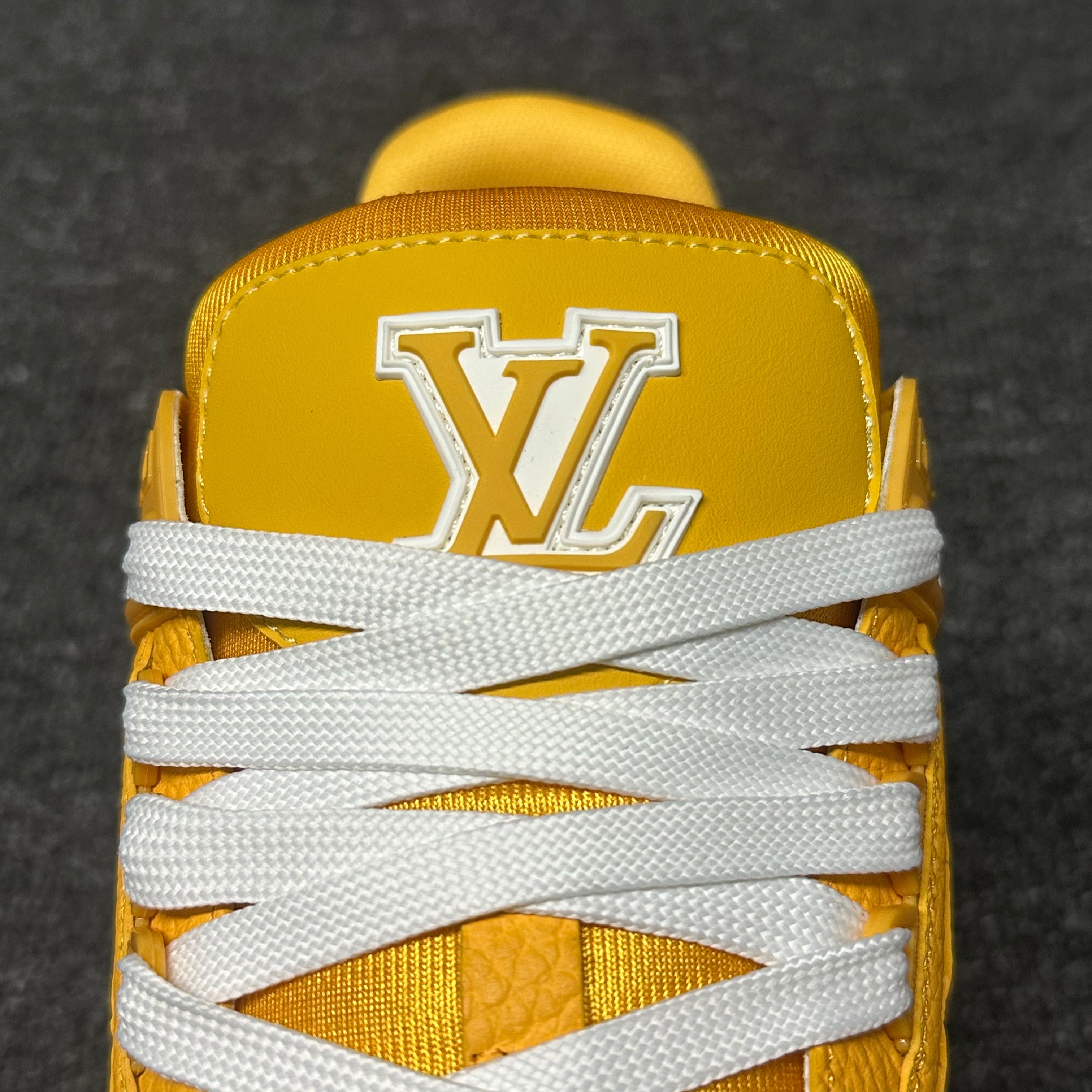 LOUIS VUITTON Trainer yellow