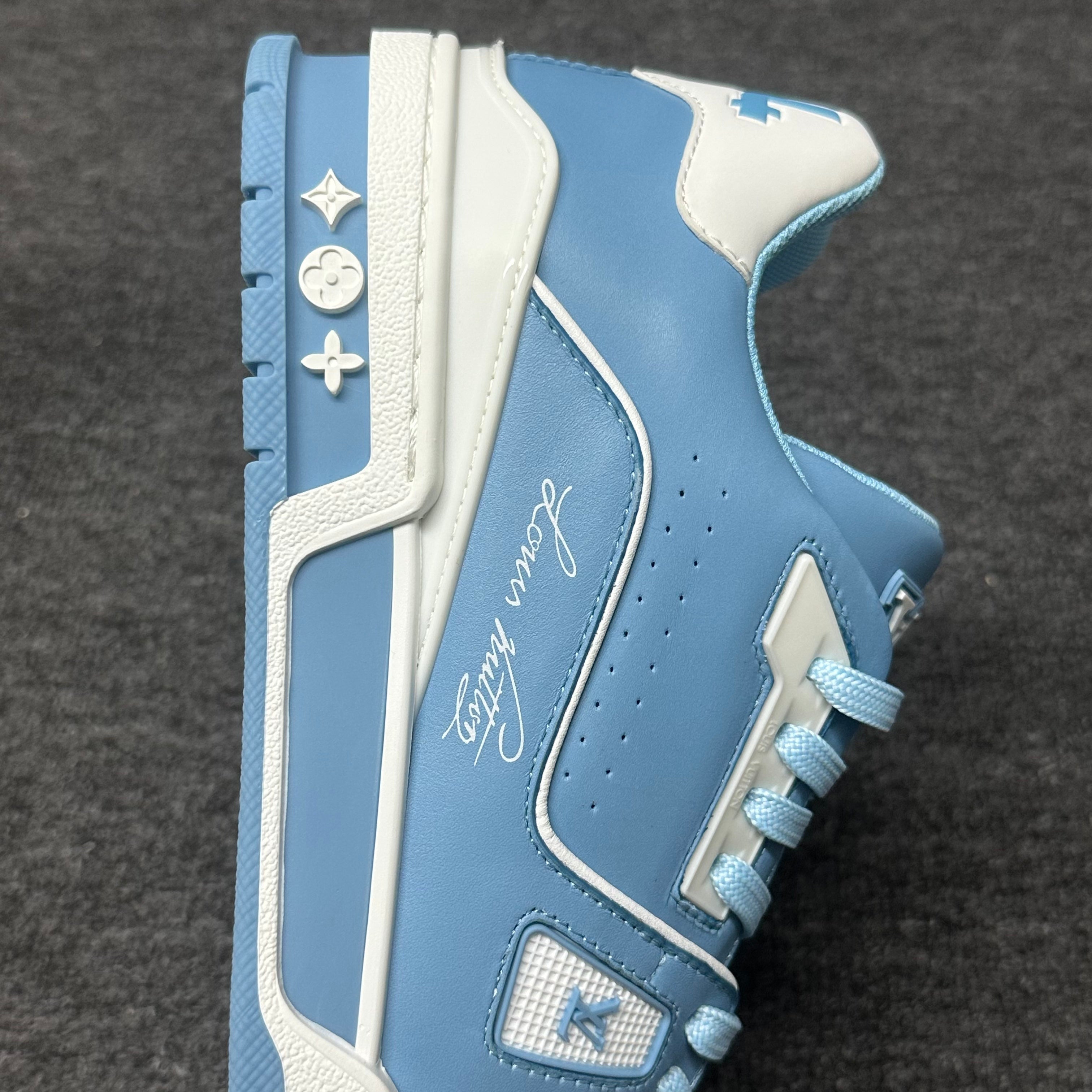 LOUIS VUITTON BOARD SKATES Shallow blue