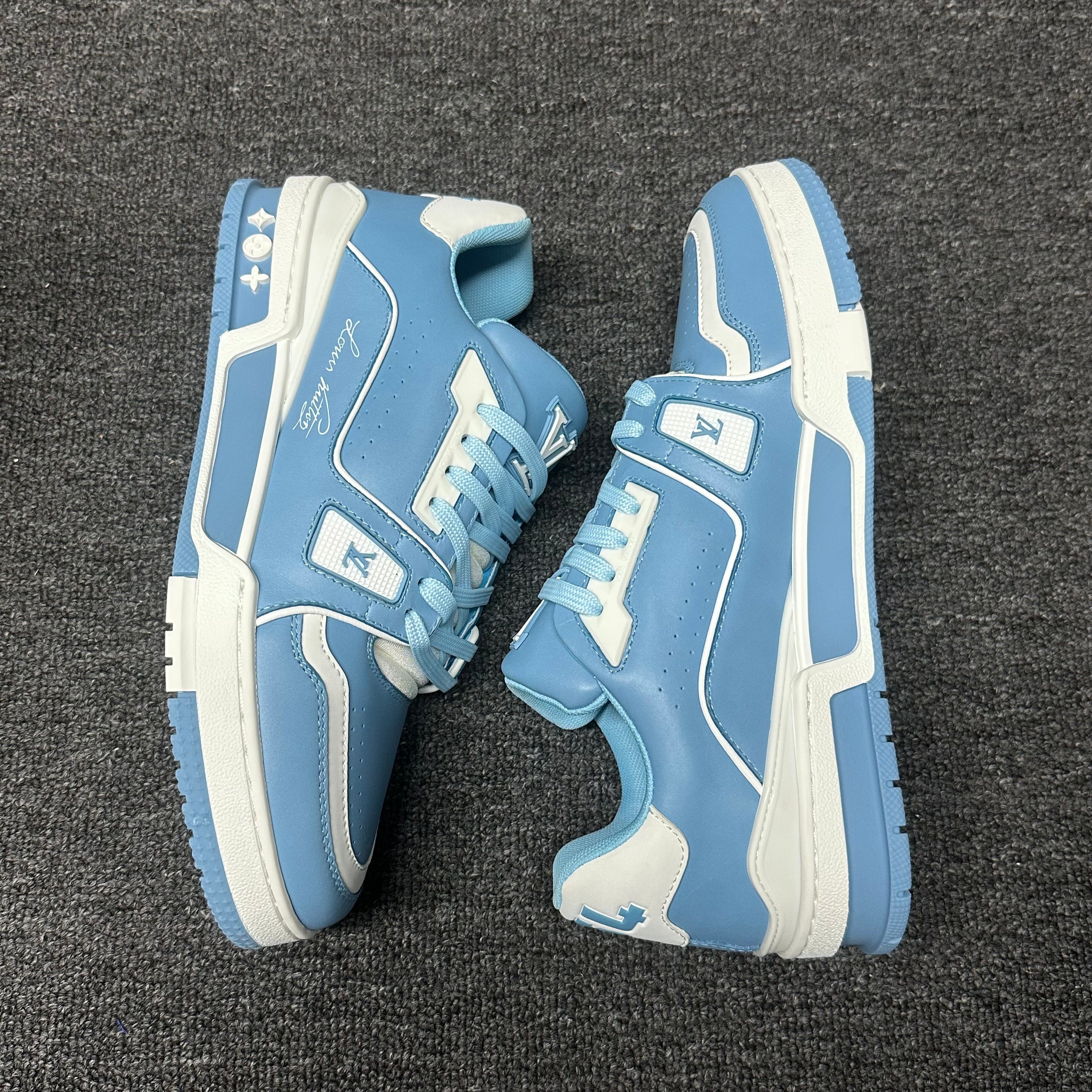 LOUIS VUITTON BOARD SKATES Shallow blue