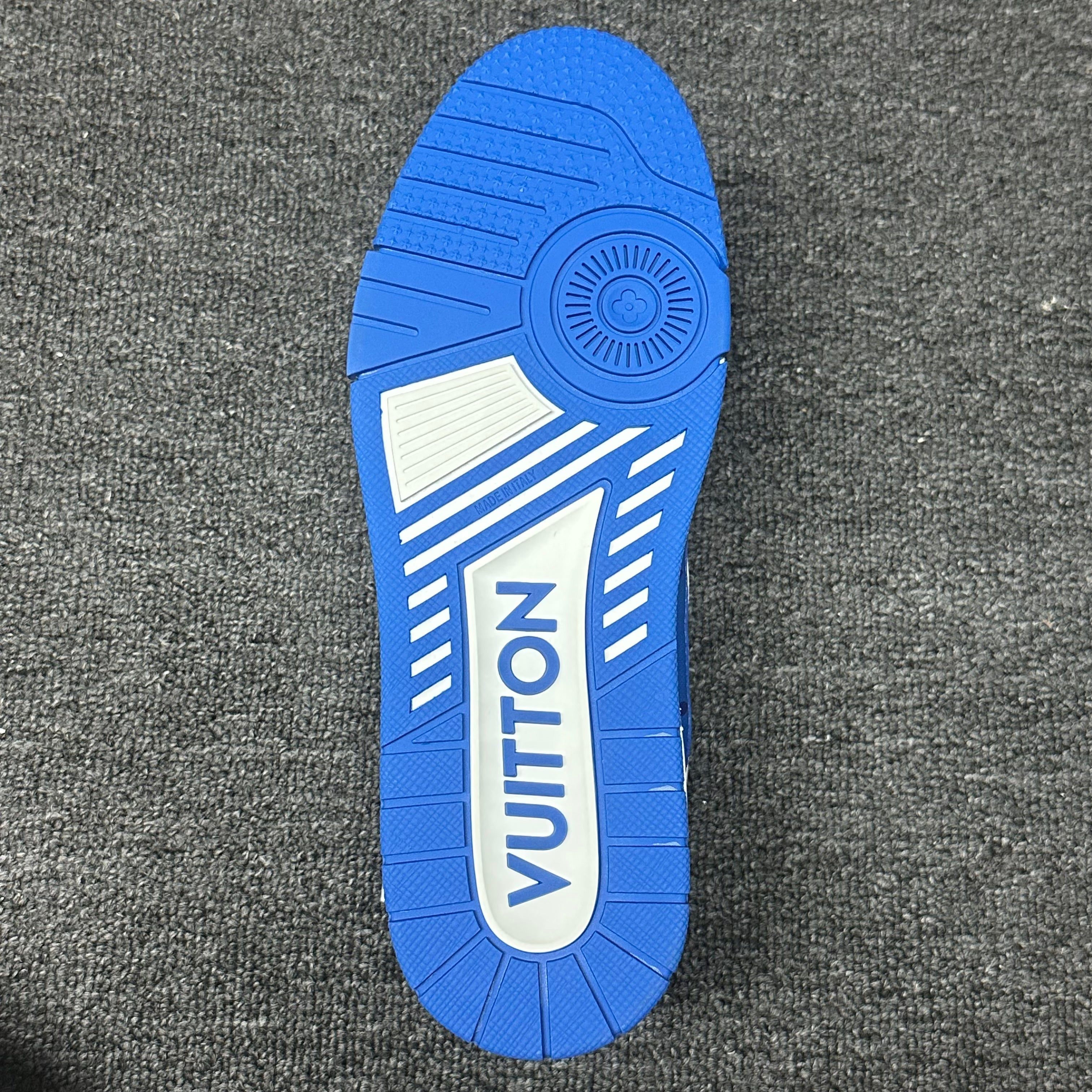 LOUIS VUITTON BOARD SKATES Shallow blue