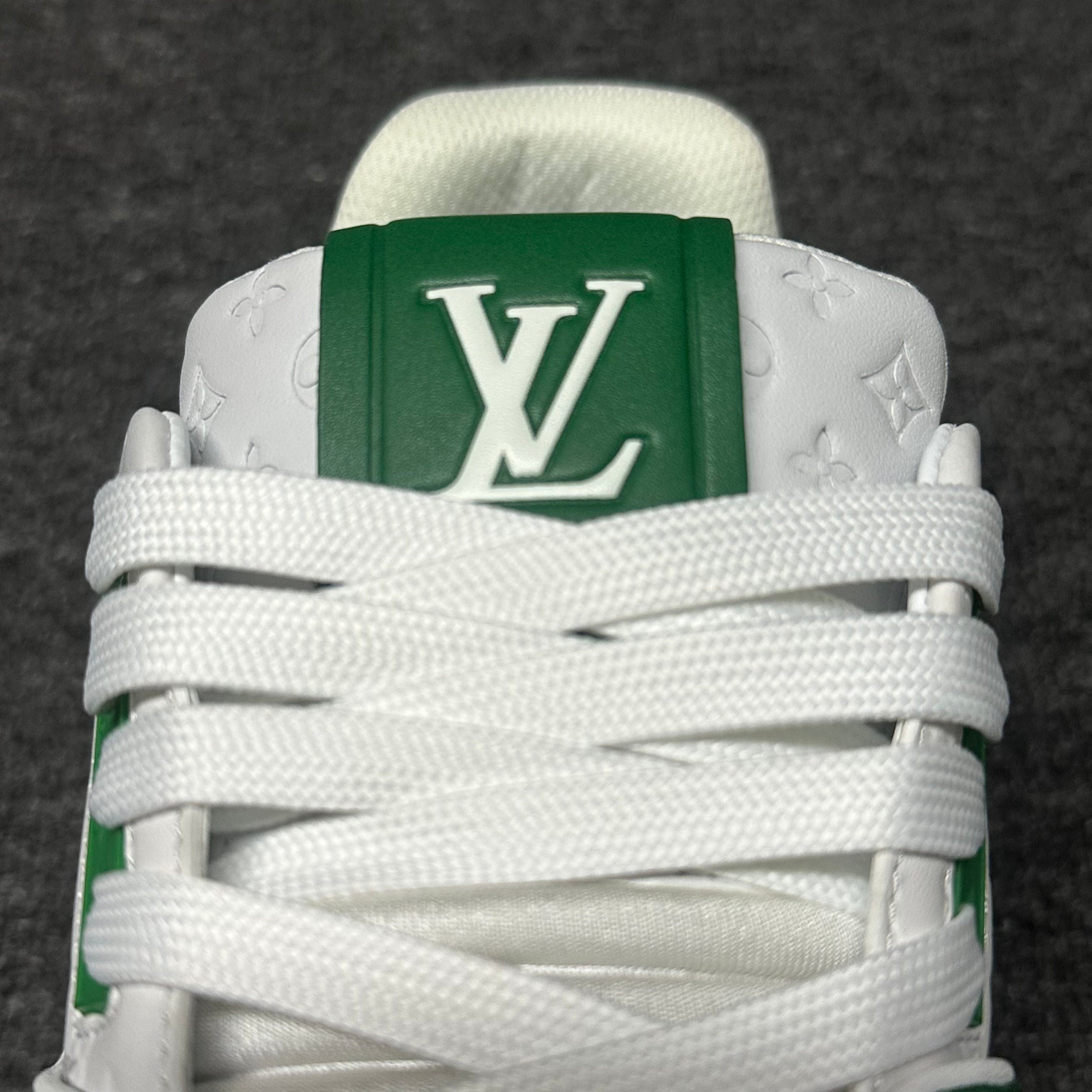 LOUIS VUITTON BOARD SKATES White green