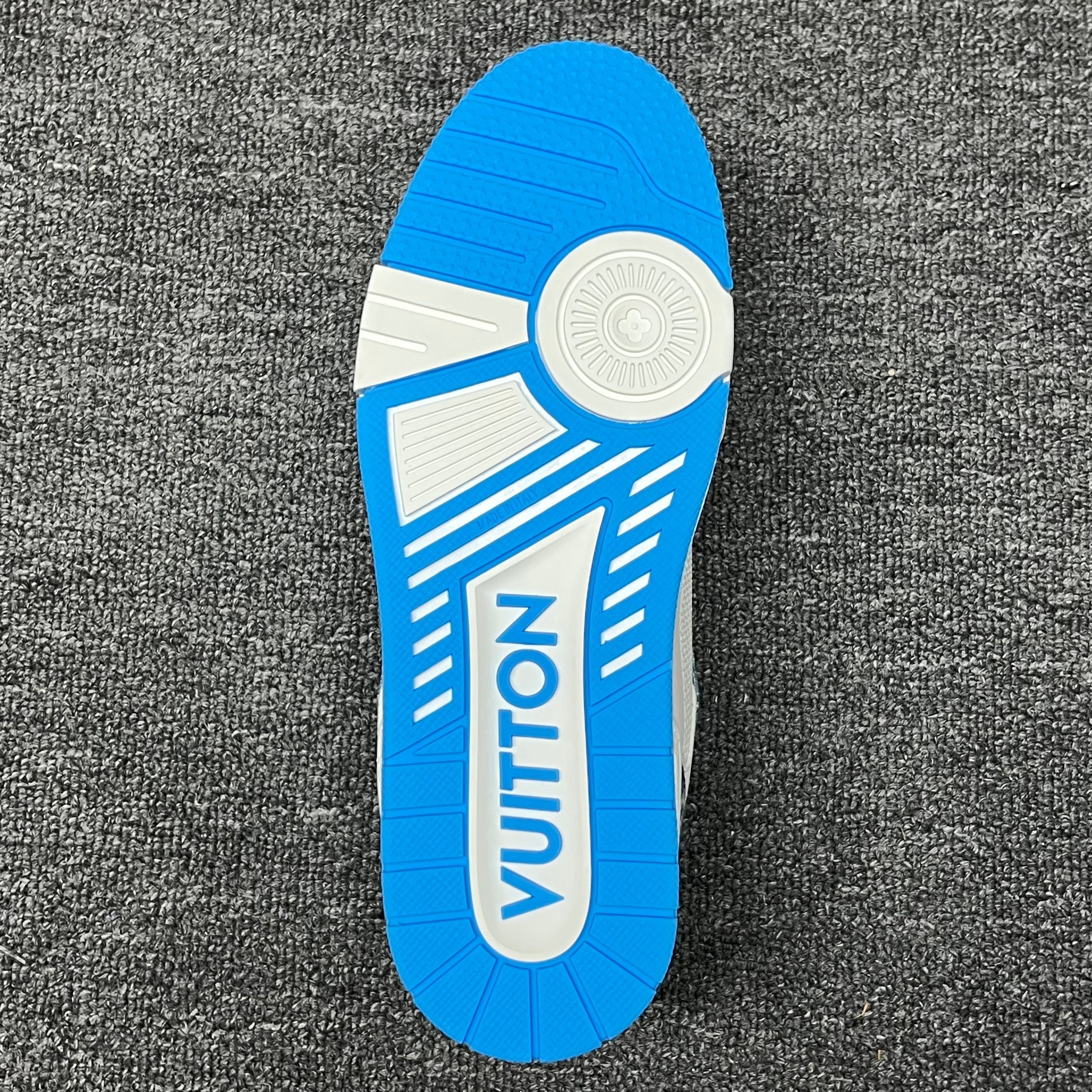 LOUIS VUITTON BOARD SKATES White blue navy blue