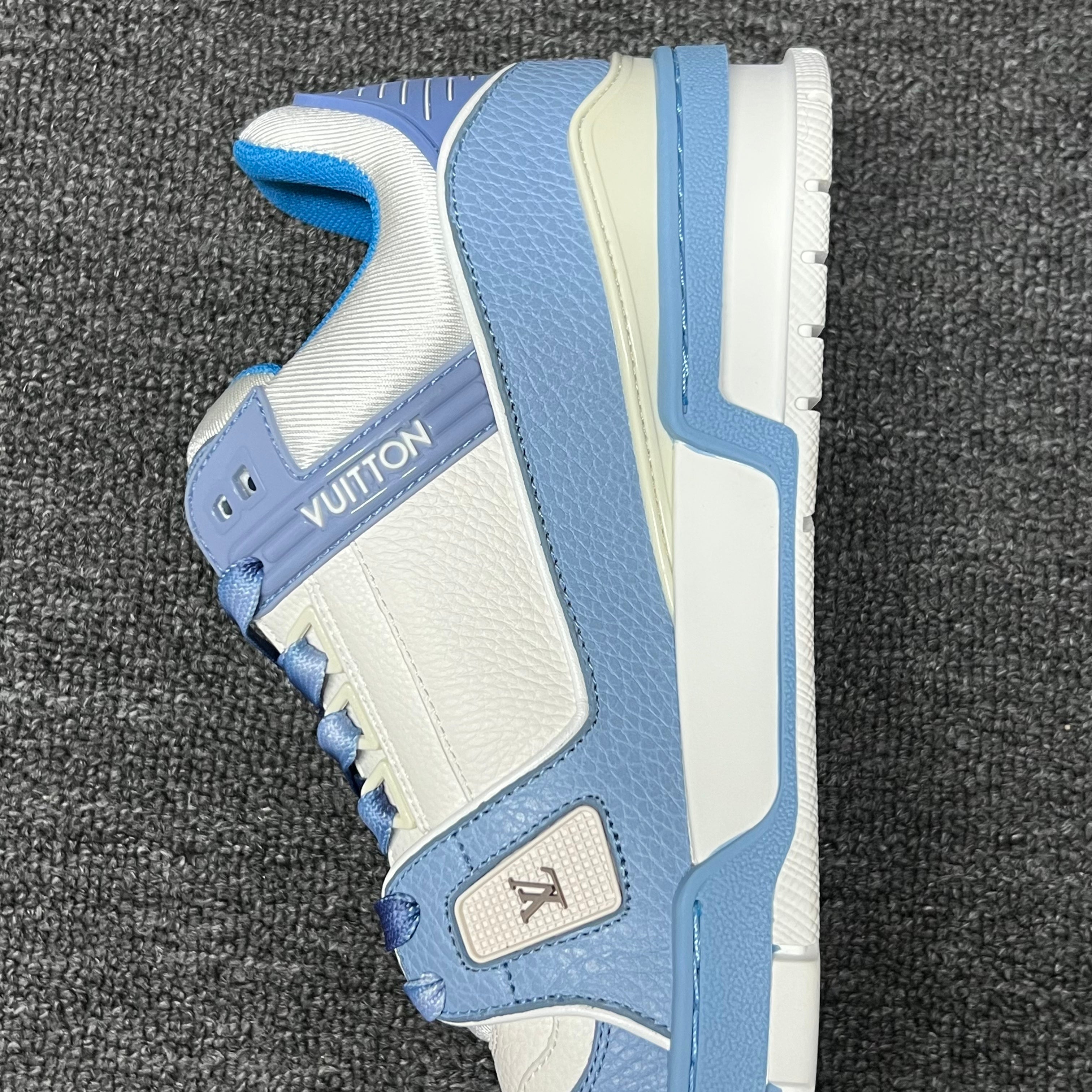 LOUIS VUITTON BOARD SKATES White blue