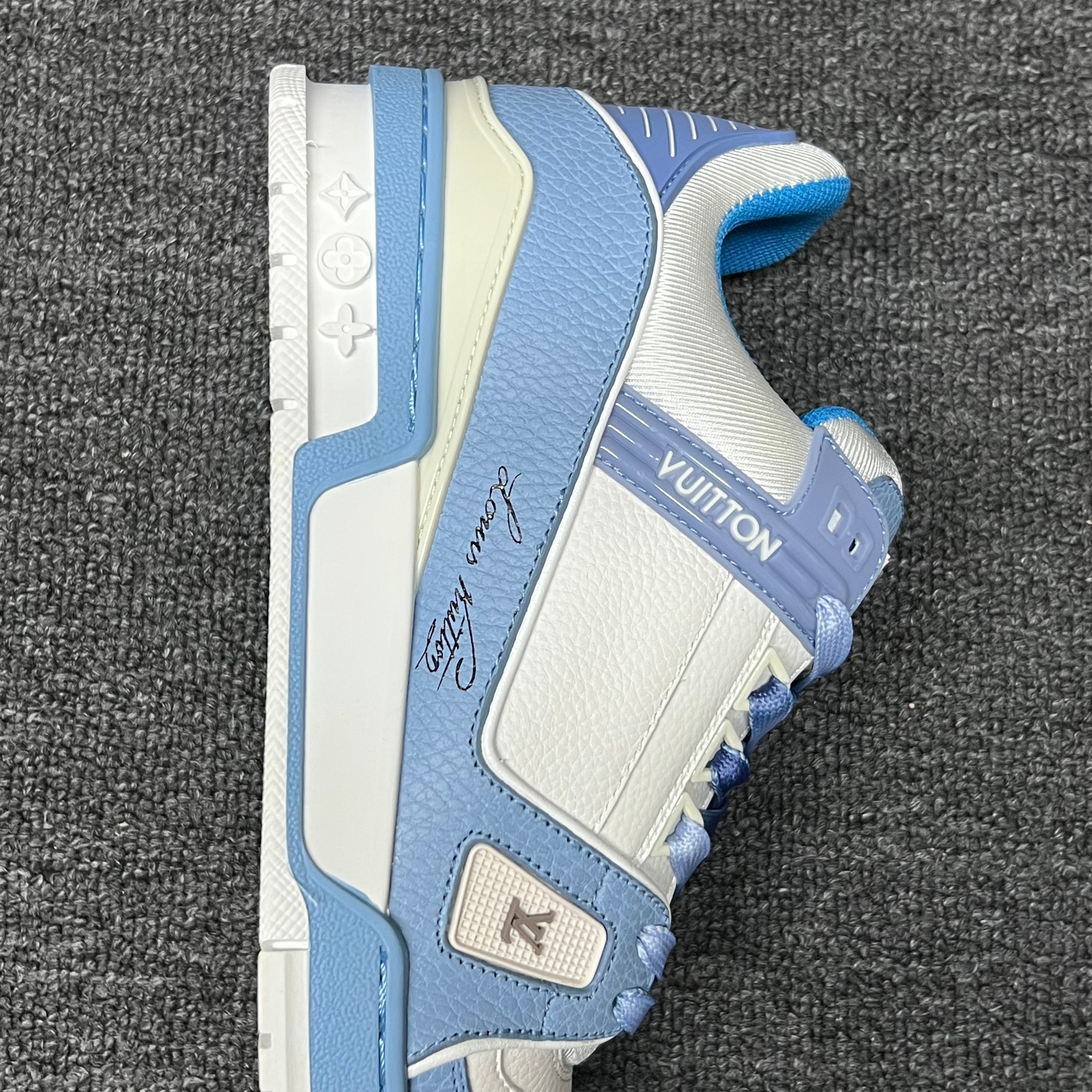 LOUIS VUITTON BOARD SKATES White blue