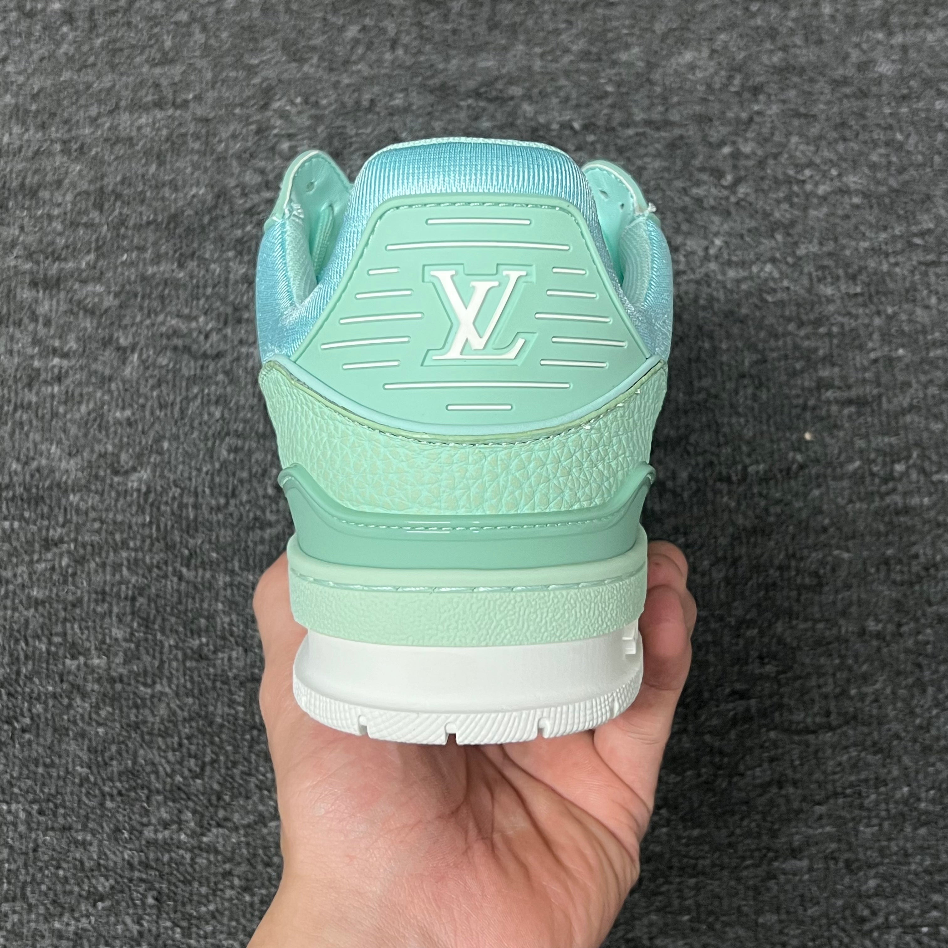 LOUIS VUITTON BOARD SKATES green