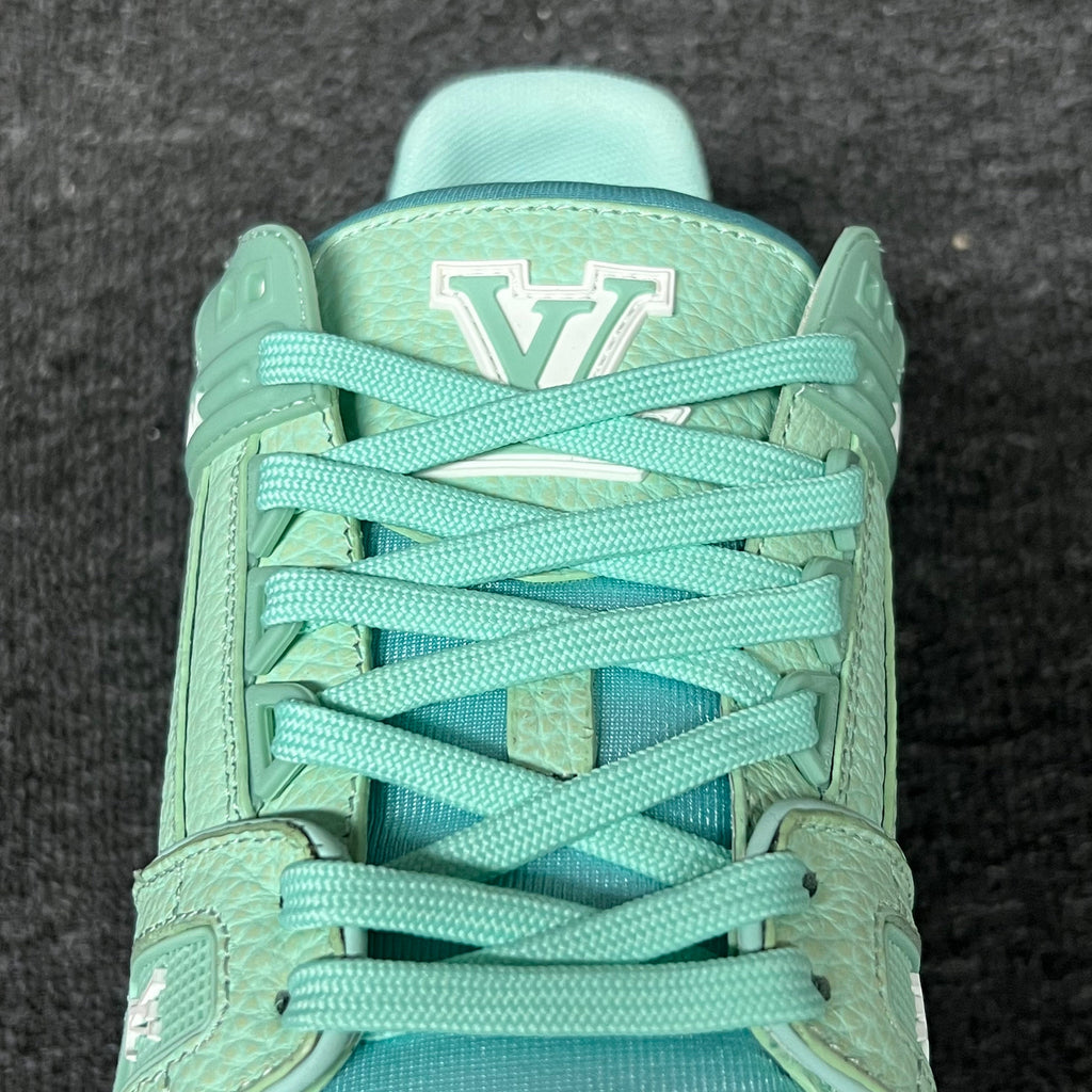 LOUIS VUITTON BOARD SKATES green