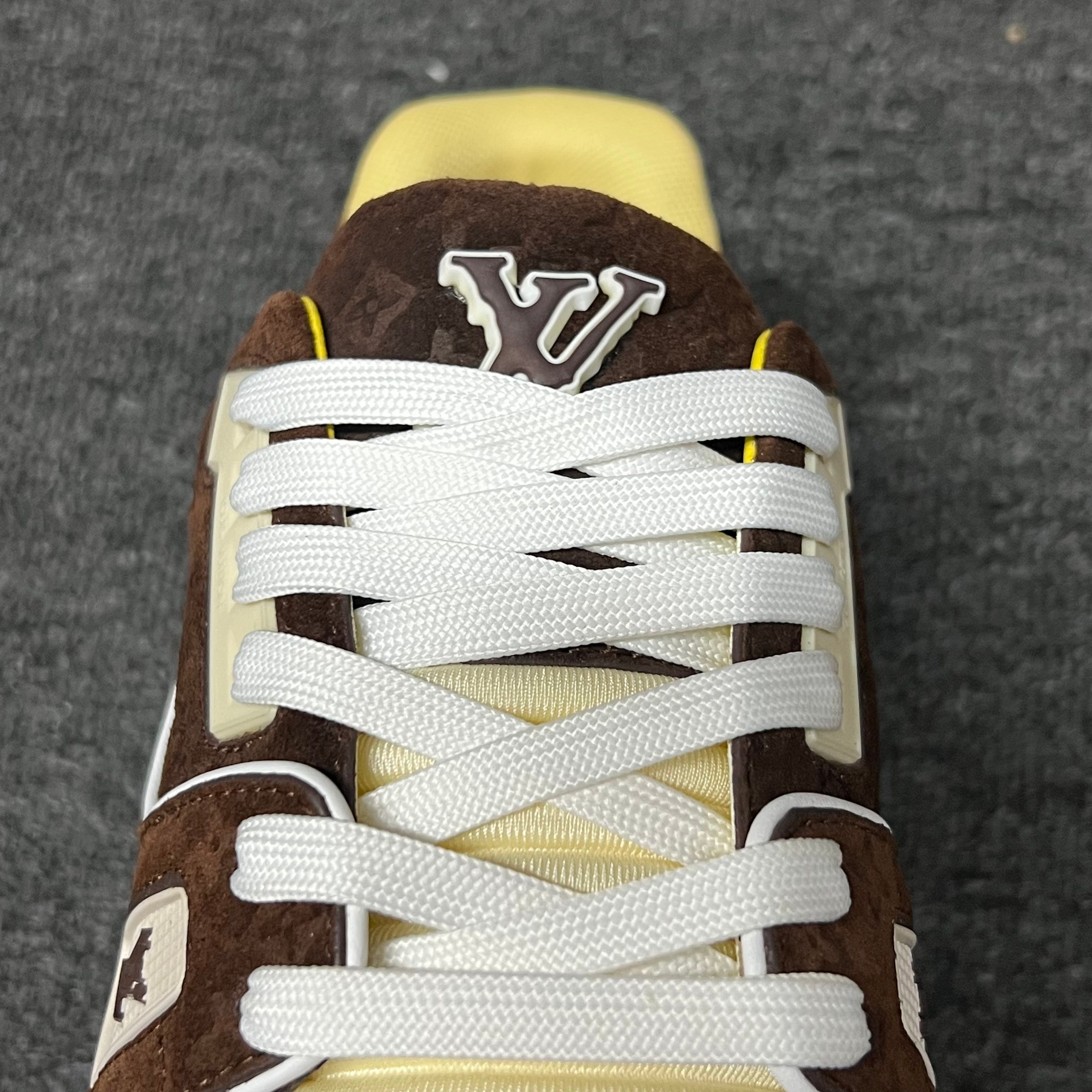 LOUIS VUITTON BOARD SKATES White-brown