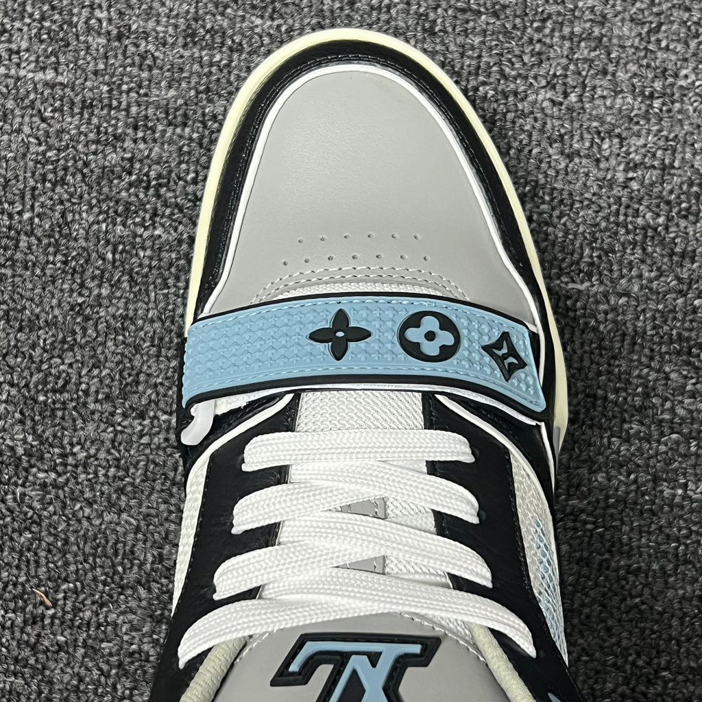 LOUIS VUITTON BOARD SKATES Gray-white-black