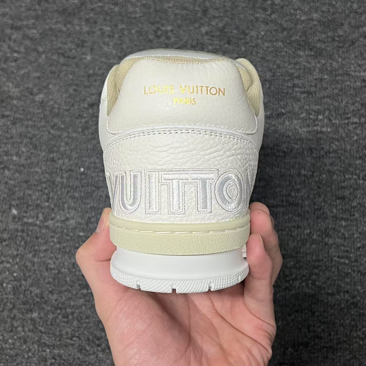 LOUIS VUITTON BOARD SKATES White and green