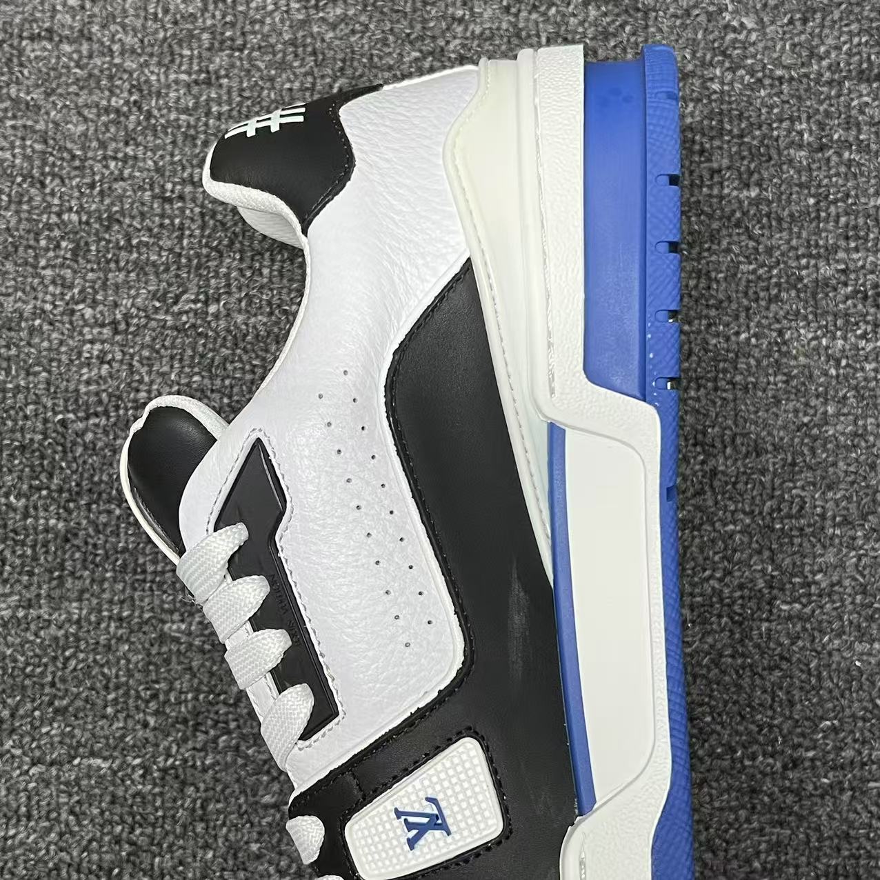 LOUIS VUITTON BOARD SKATES blue