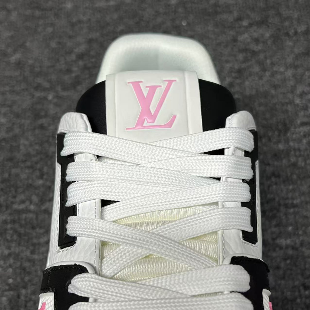 LOUIS VUITTON BOARD SKATES white and Powder