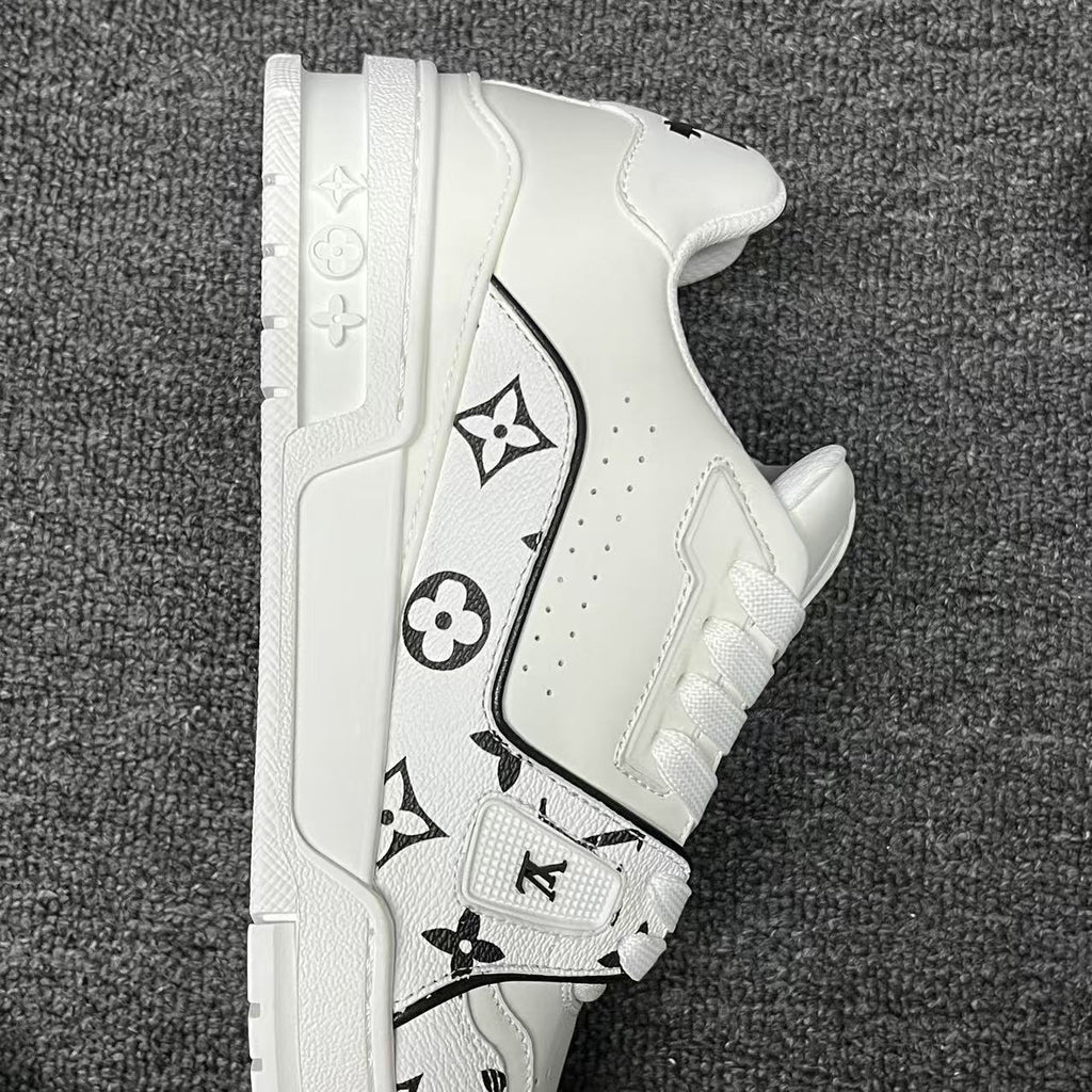 LOUIS VUITTON BOARD SKATES white Full print