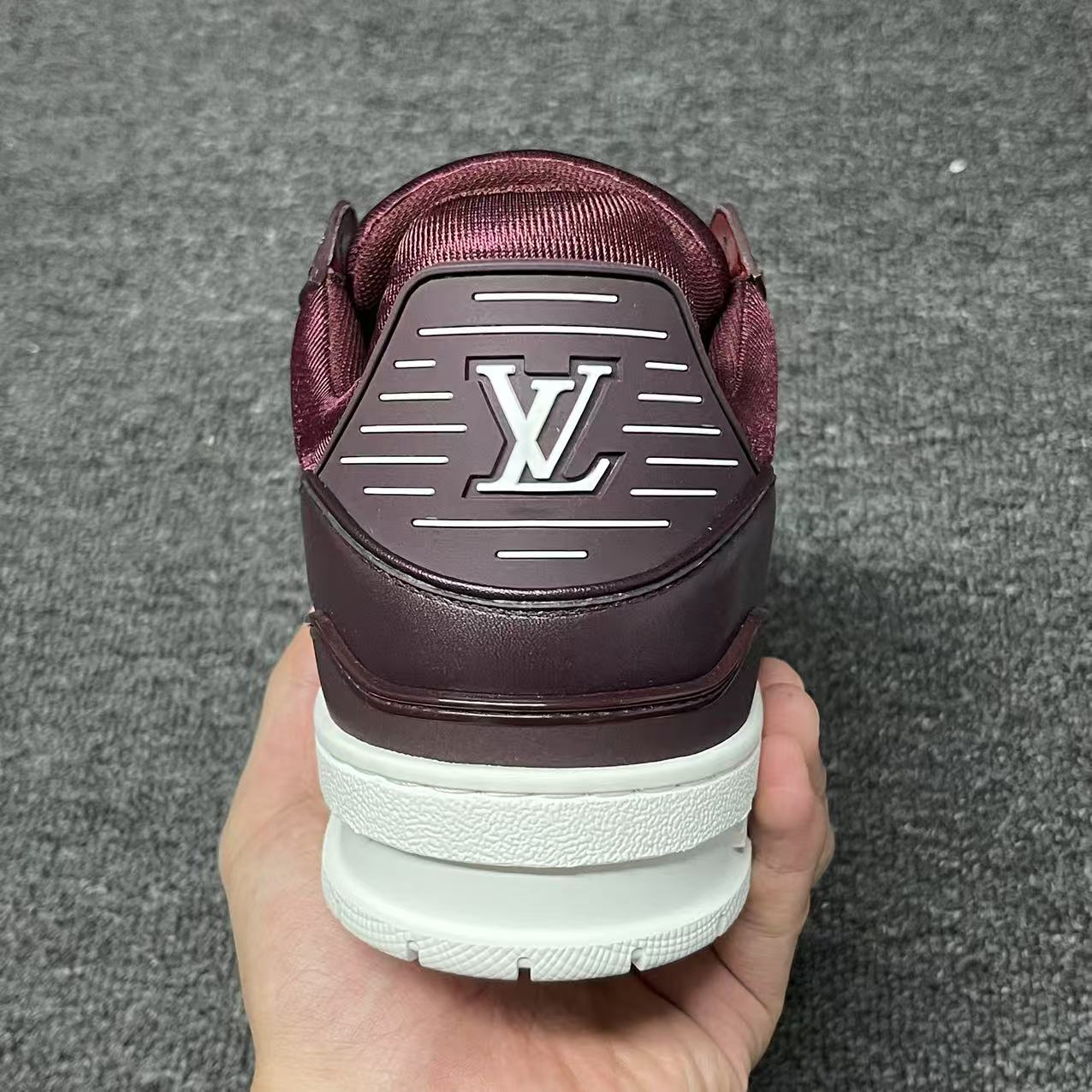 LOUIS VUITTON BOARD SKATES Purple brown