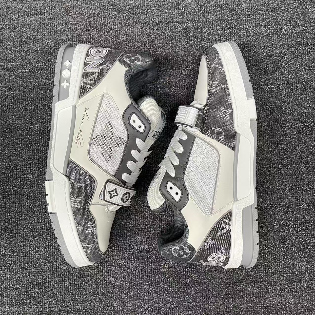 LOUIS VUITTON BOARD SKATES black and Gray
