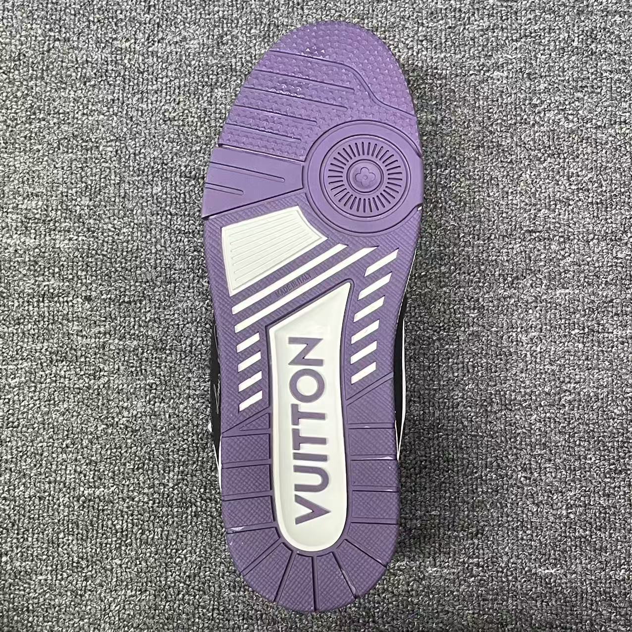 LOUIS VUITTON BOARD SKATES Black, white, and purple