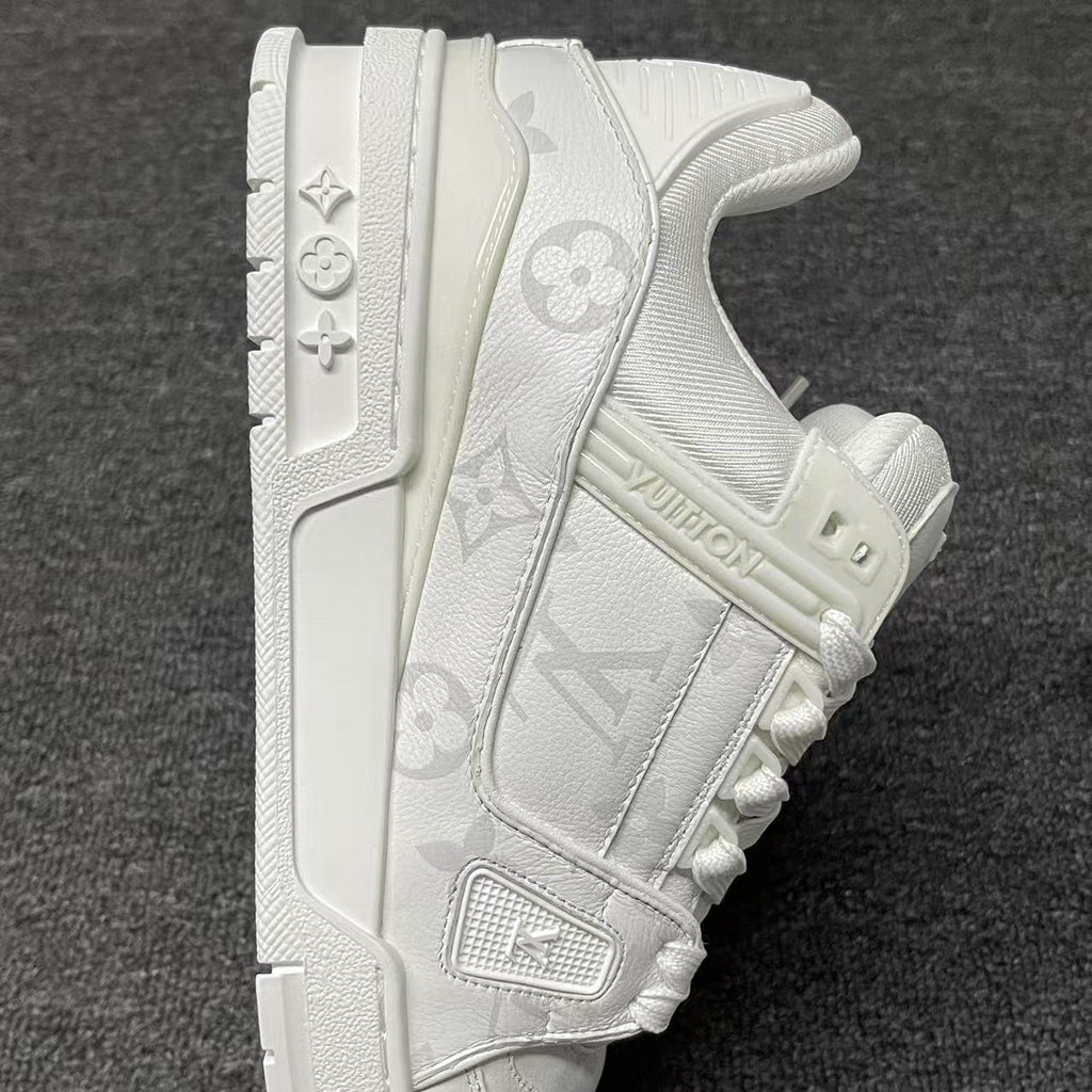 LOUIS VUITTON BOARD SKATES Bai Manyin