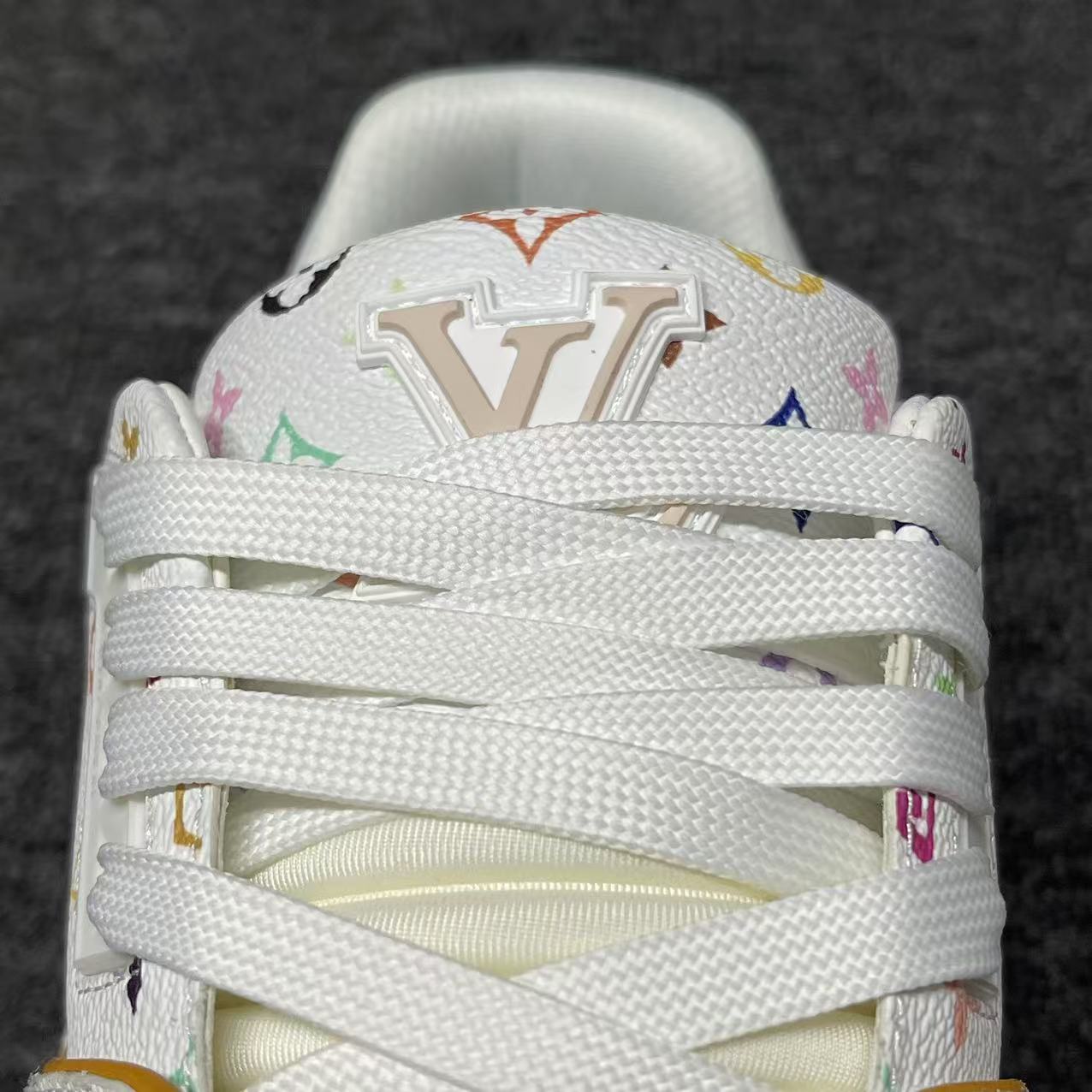 LOUIS VUITTON BOARD SKATES Black Rainbow Full Print