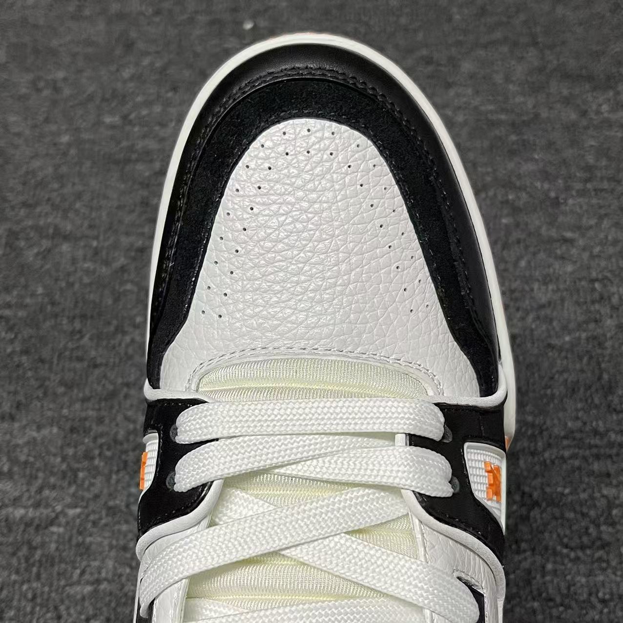 LOUIS VUITTON BOARD SKATES White Orange
