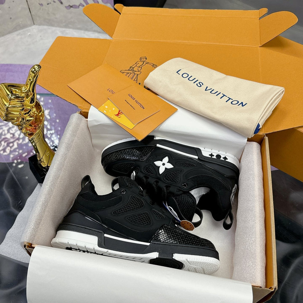 LOUIS VUITTON bread shoes