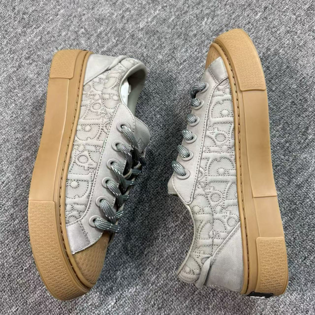DIOR B33 ash