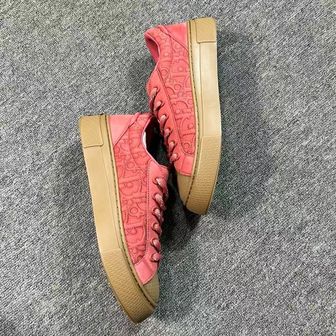 DIOR B33 red