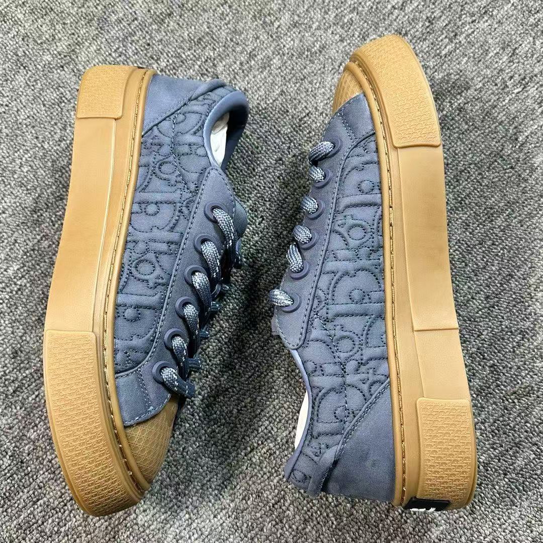DIOR B33 blue
