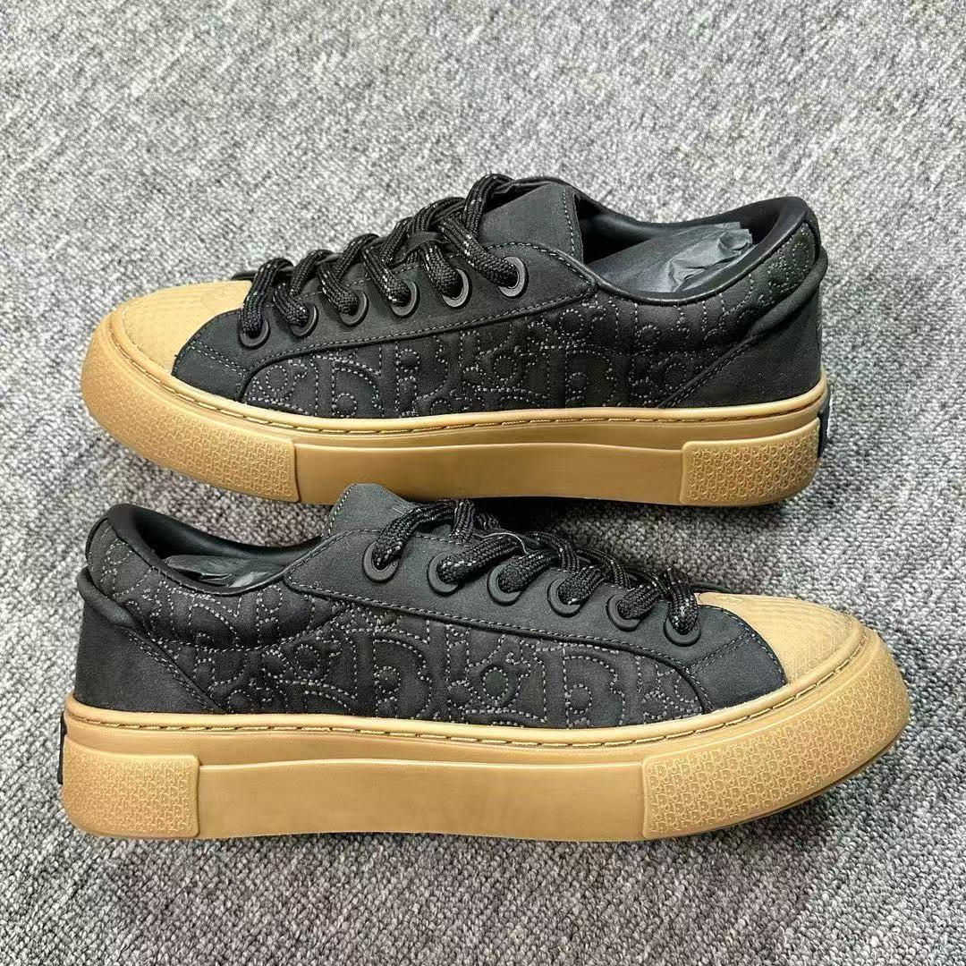 DIOR B33 Black
