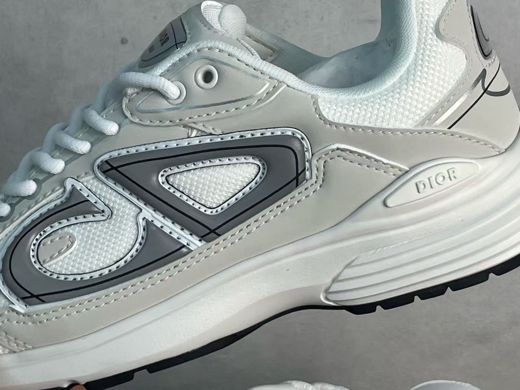 DIOR B30 white
