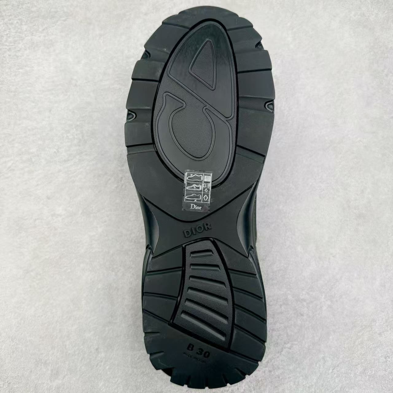 DIOR B30 all black