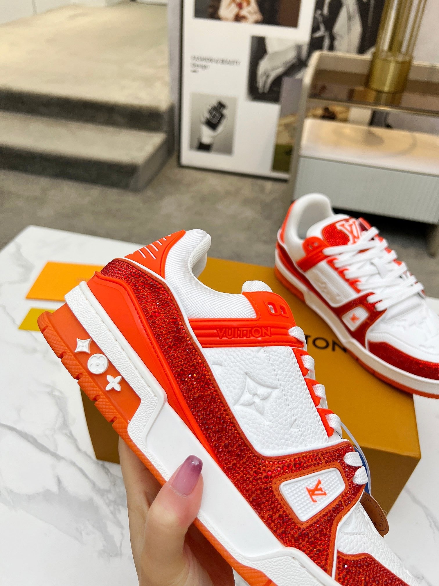 Trainer drilling shoes Red Diamond