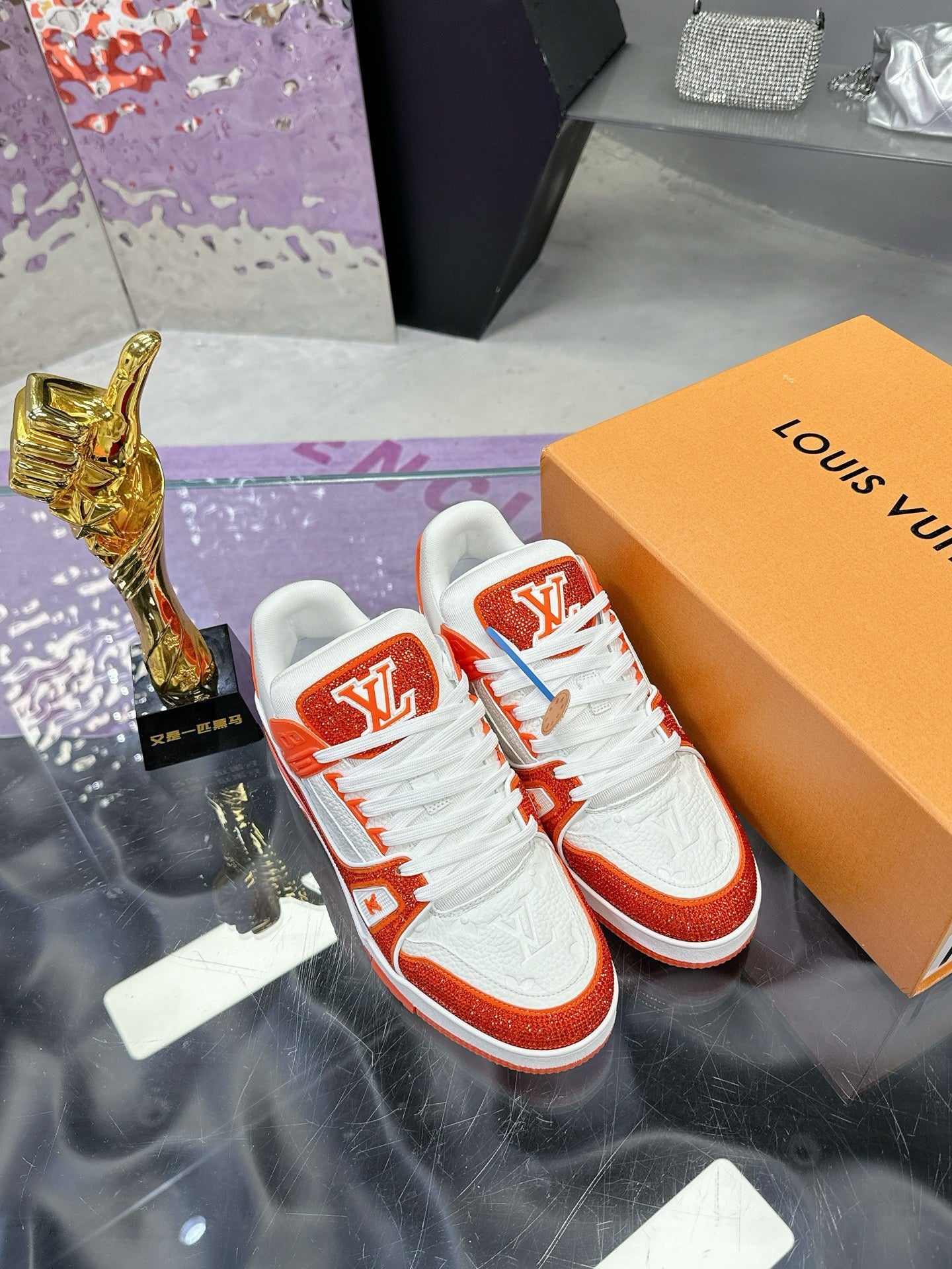 Trainer drilling shoes Orange Diamond